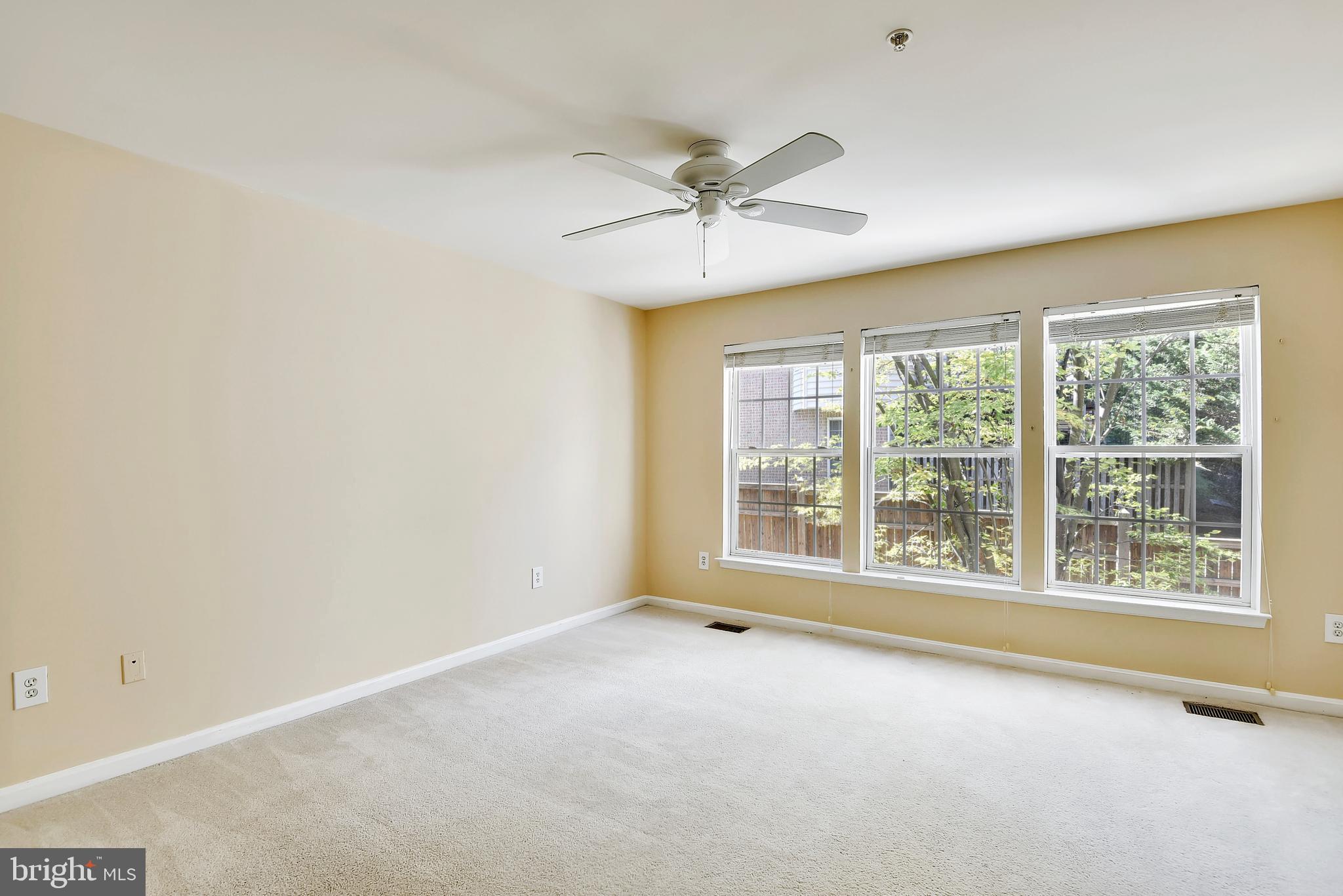 EDSON PARK - Residential Lease