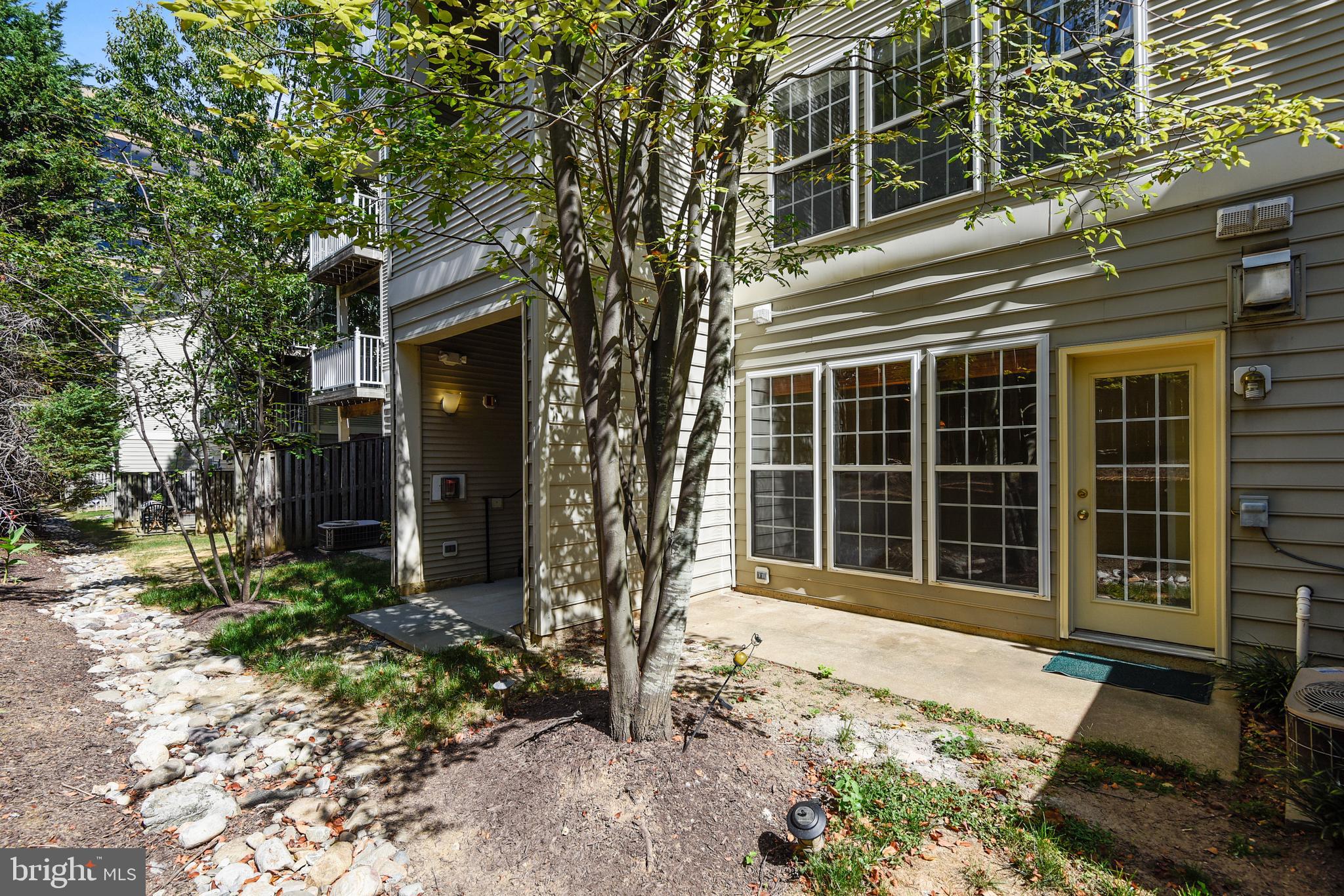 EDSON PARK - Residential Lease