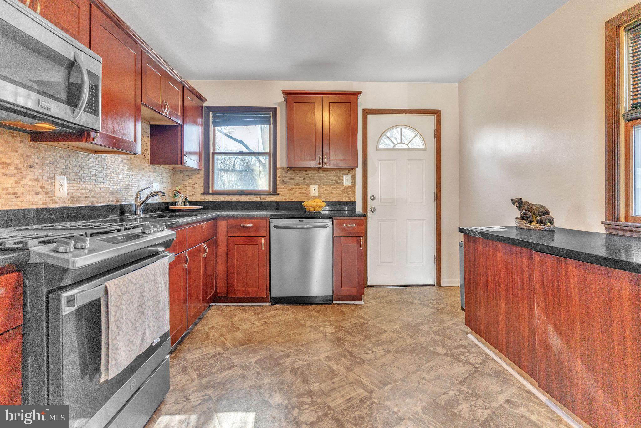 5103 IROQUOIS STREET