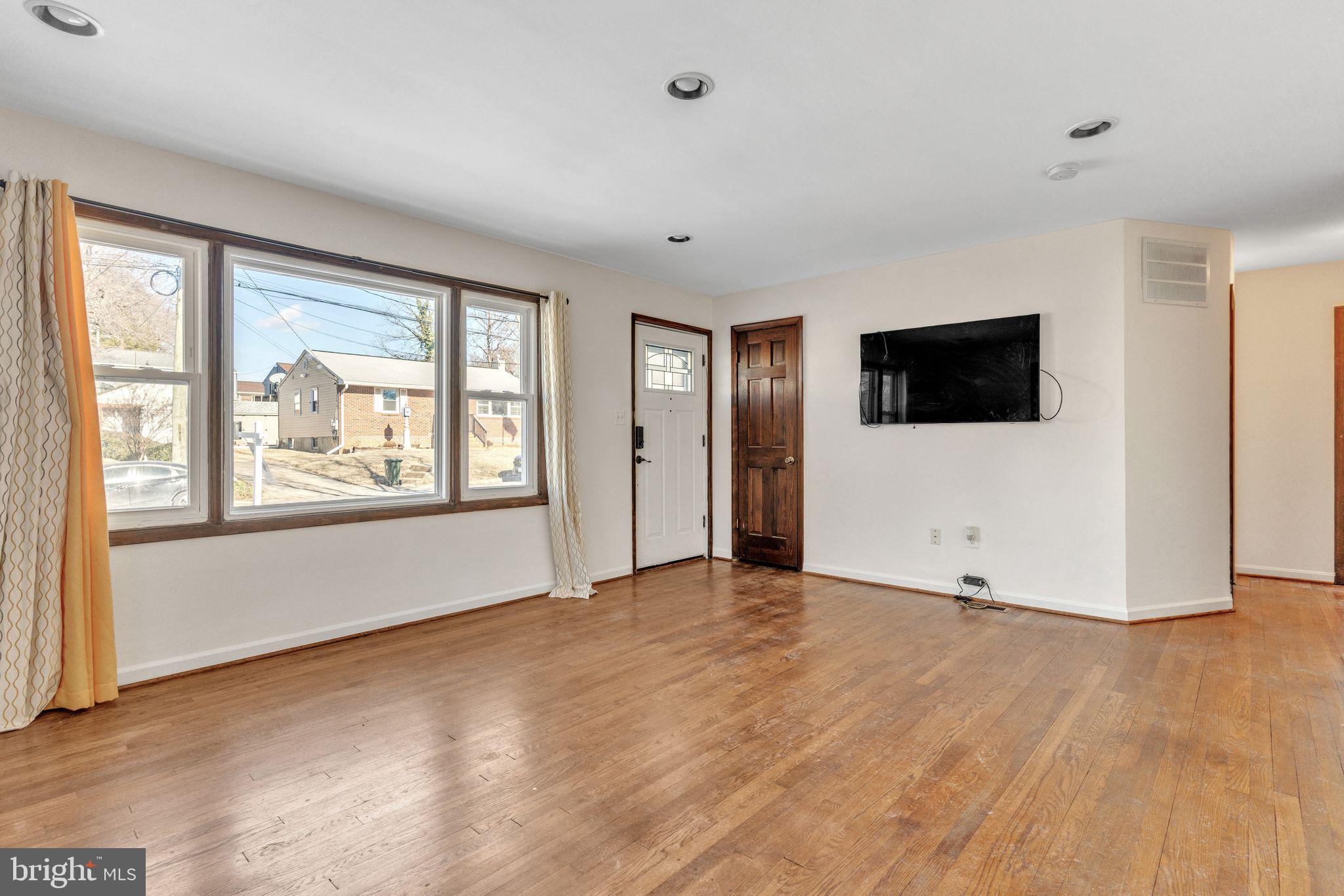 5103 IROQUOIS STREET