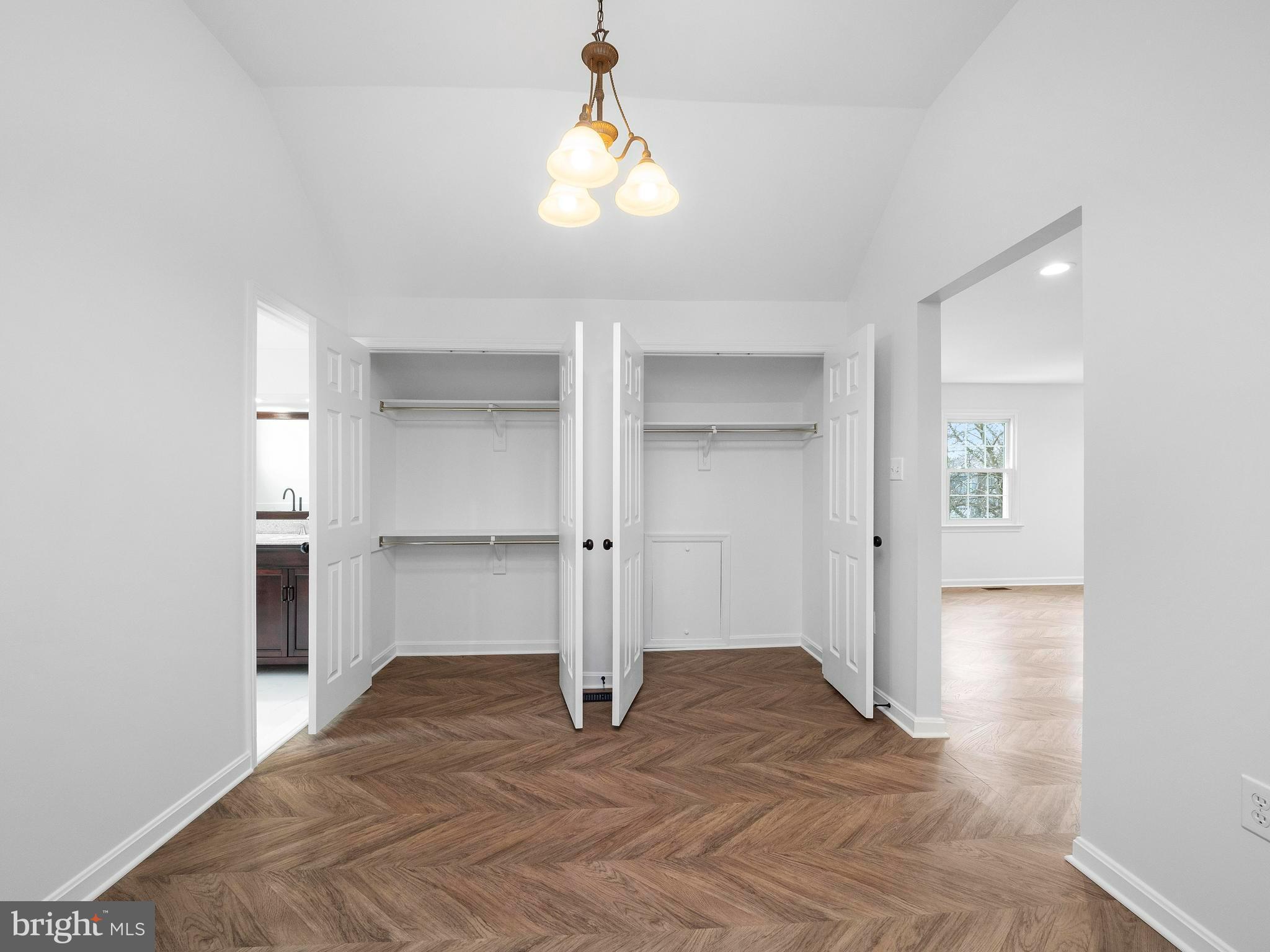 BRADLEY ACRES - Residential Lease