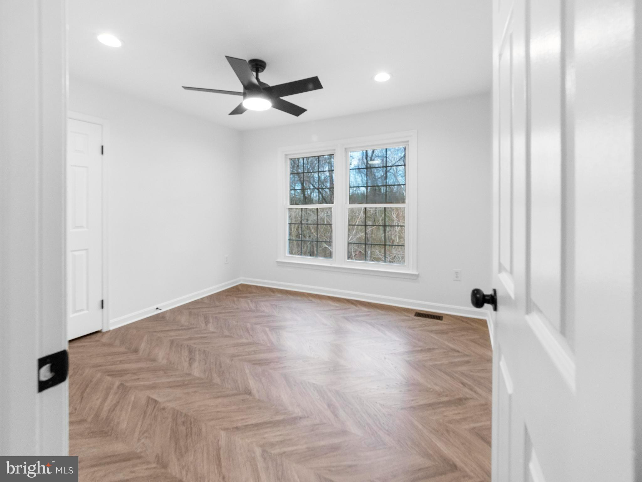 BRADLEY ACRES - Residential Lease