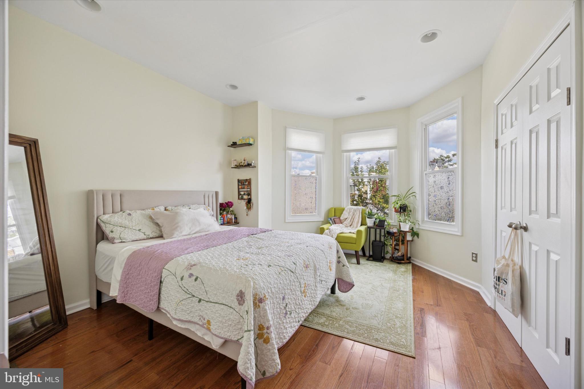 COBBS CREEK - Residential