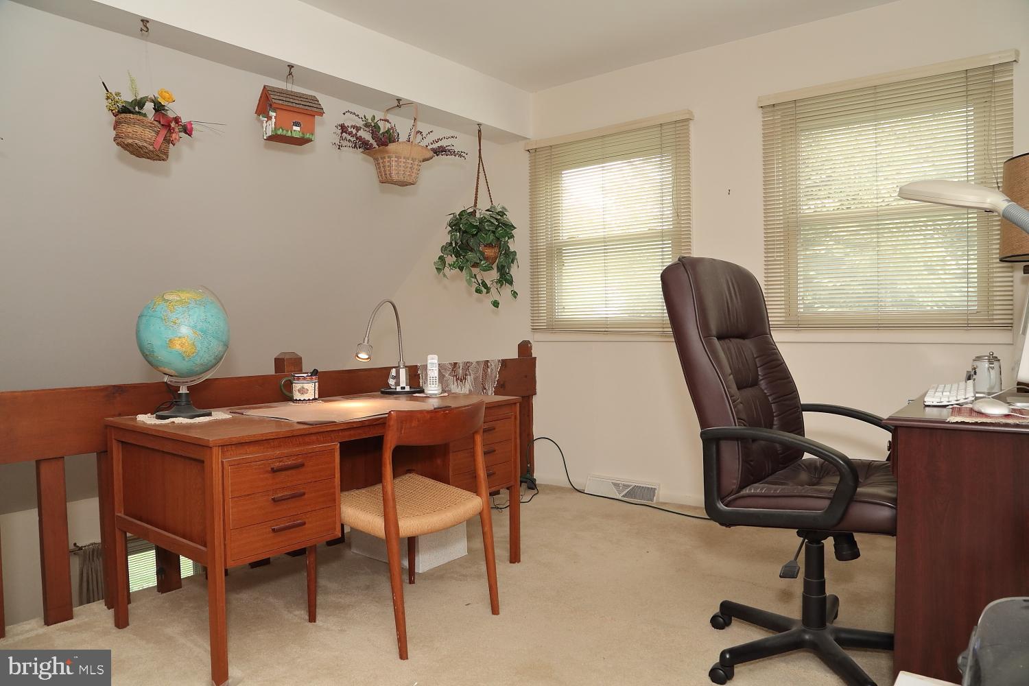 CHATELAINE - Residential