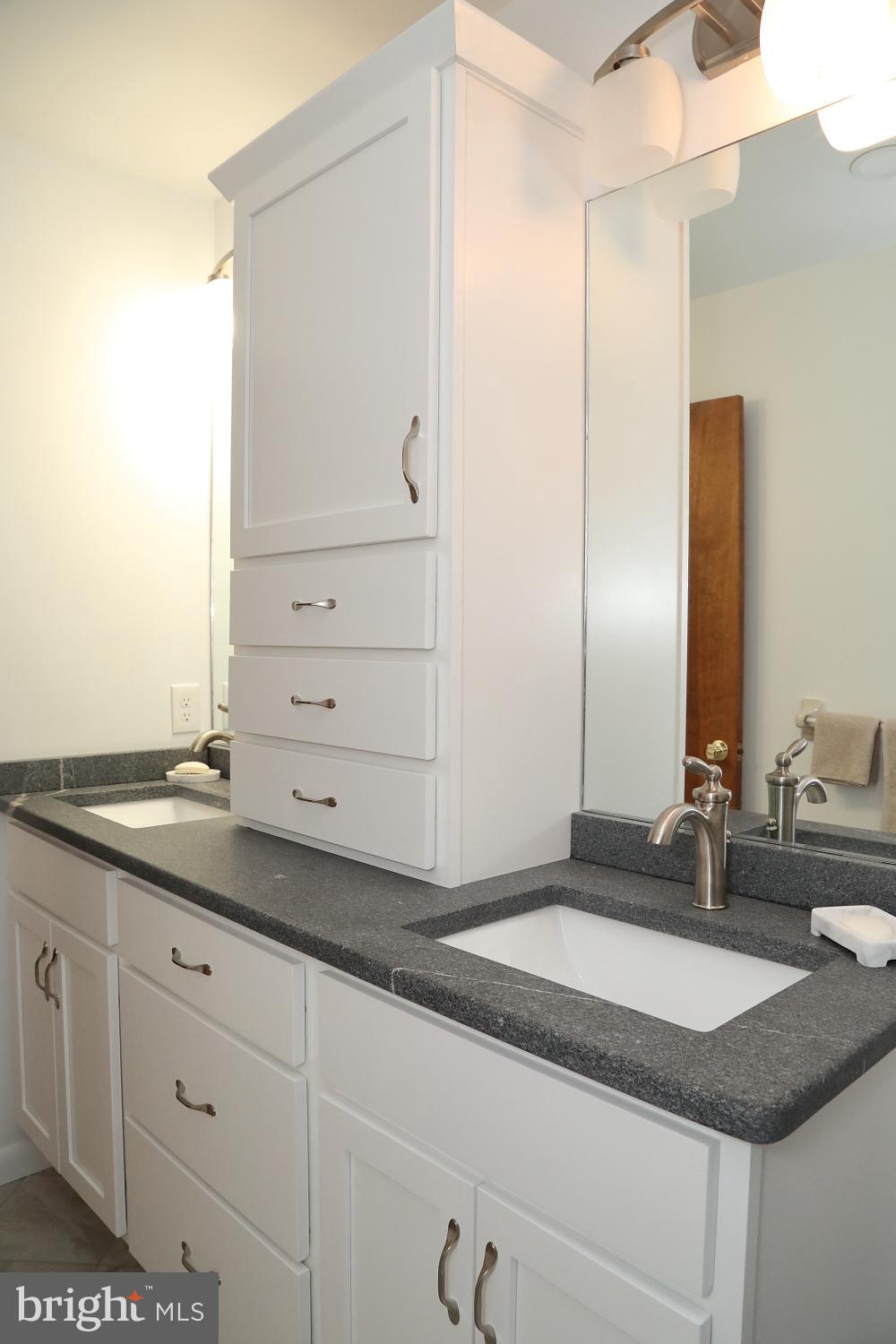 CHATELAINE - Residential