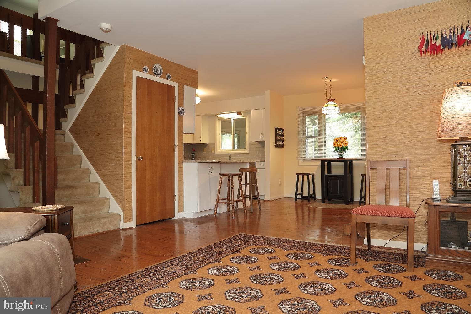 CHATELAINE - Residential