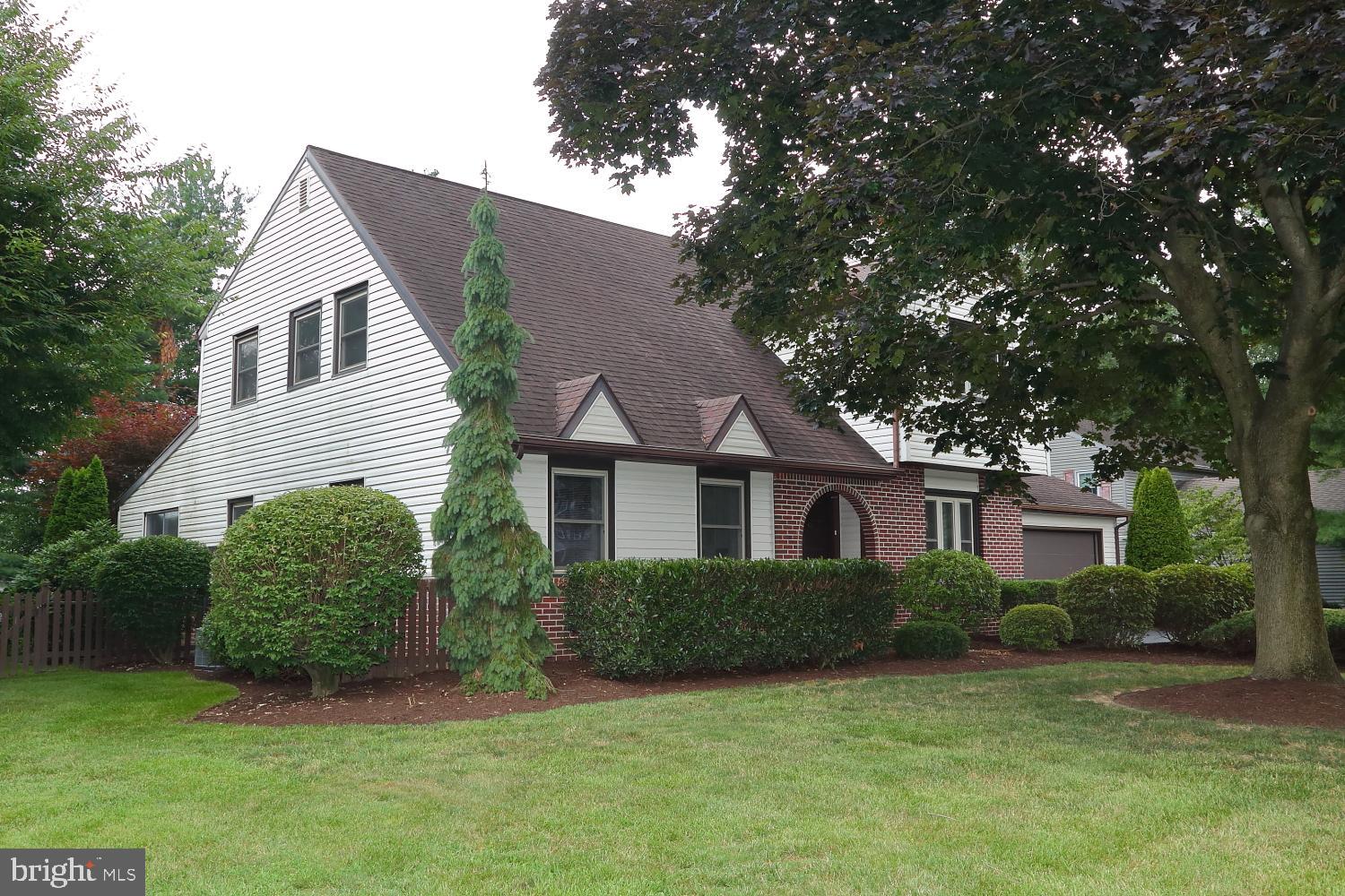 CHATELAINE - Residential