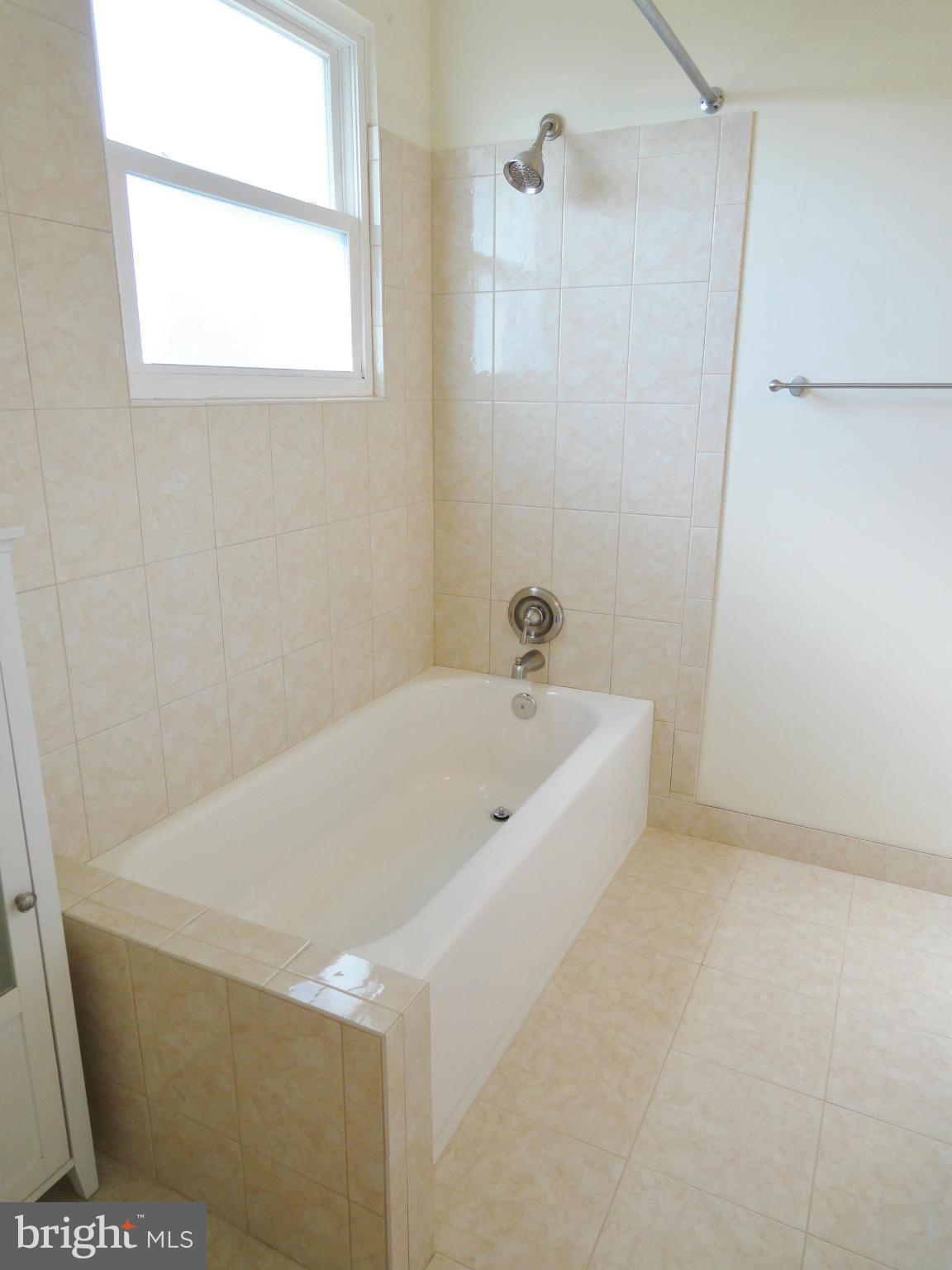 KINGS PARK - Residential