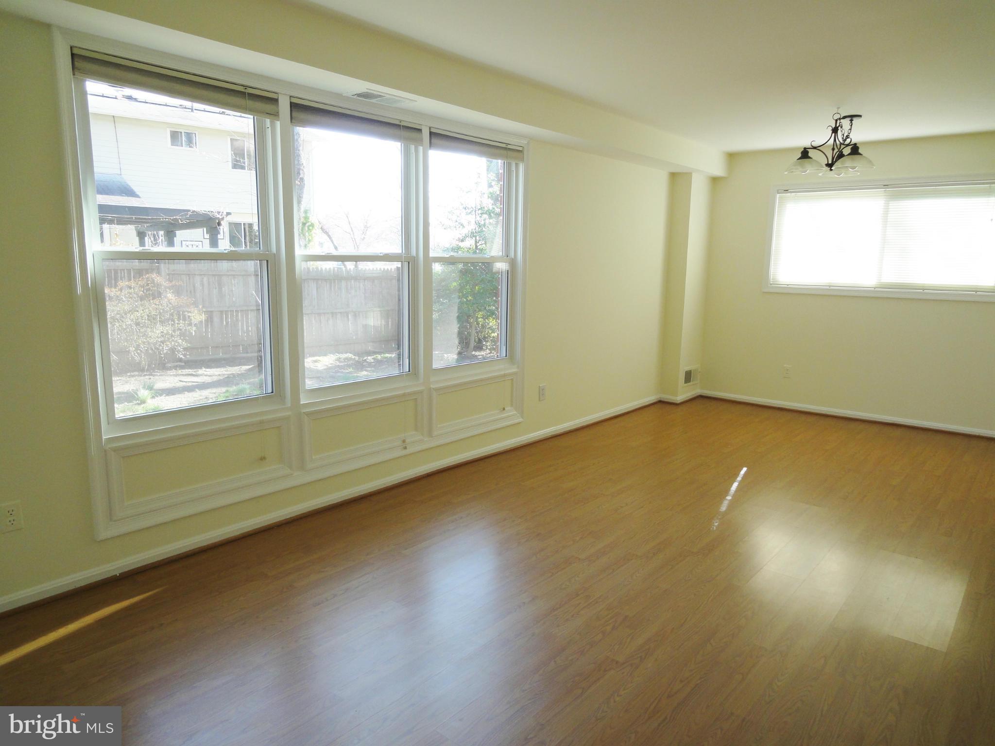 KINGS PARK - Residential