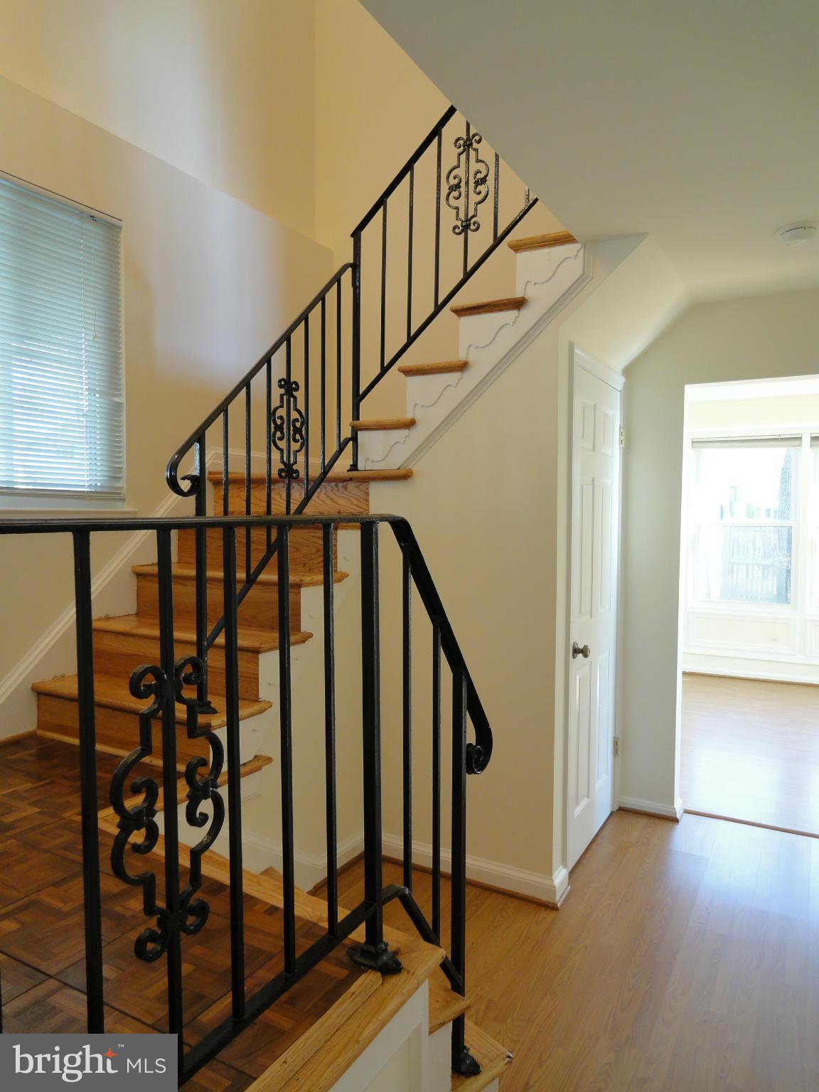 KINGS PARK - Residential