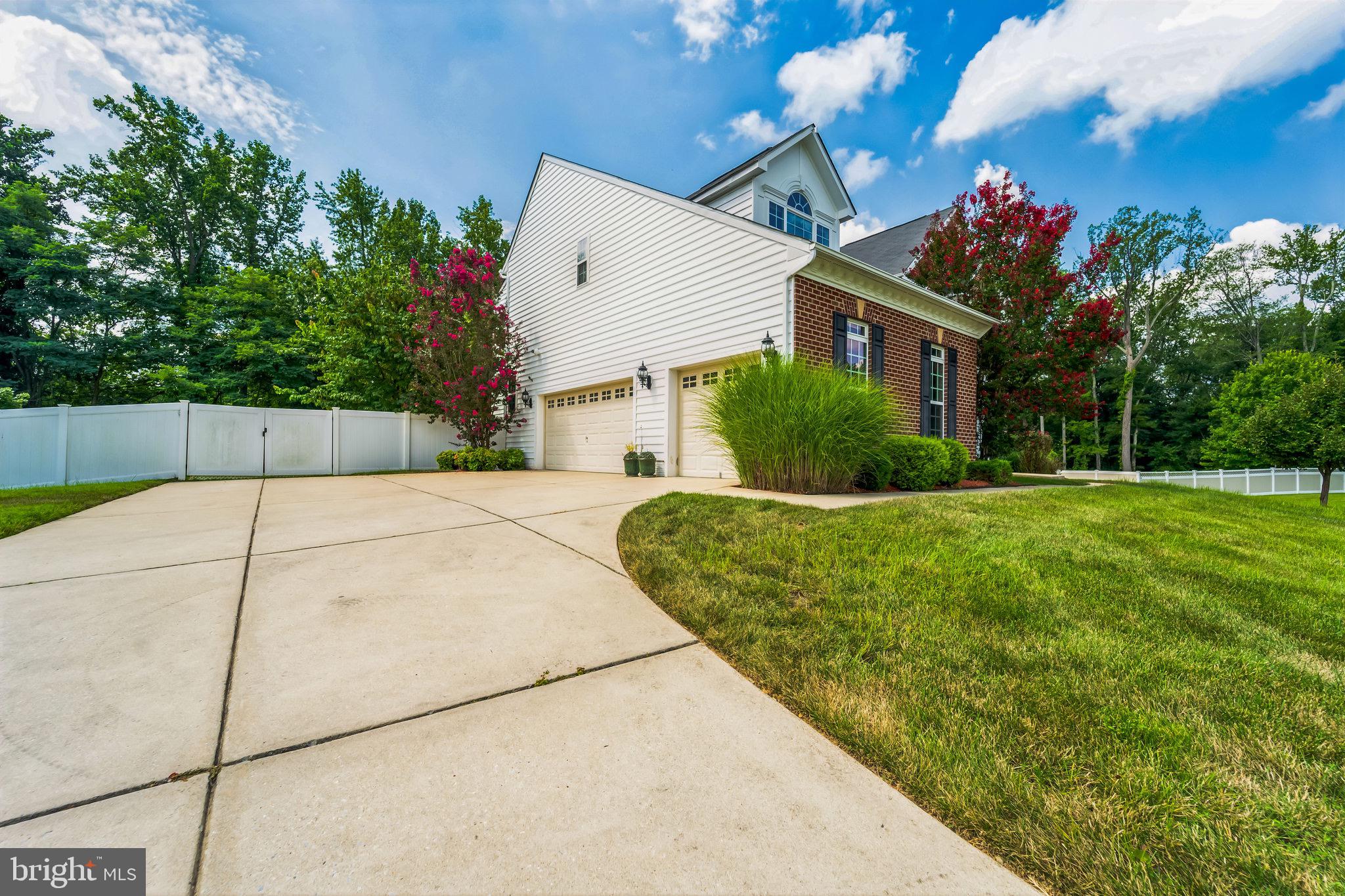 ASHLEIGH - Residential