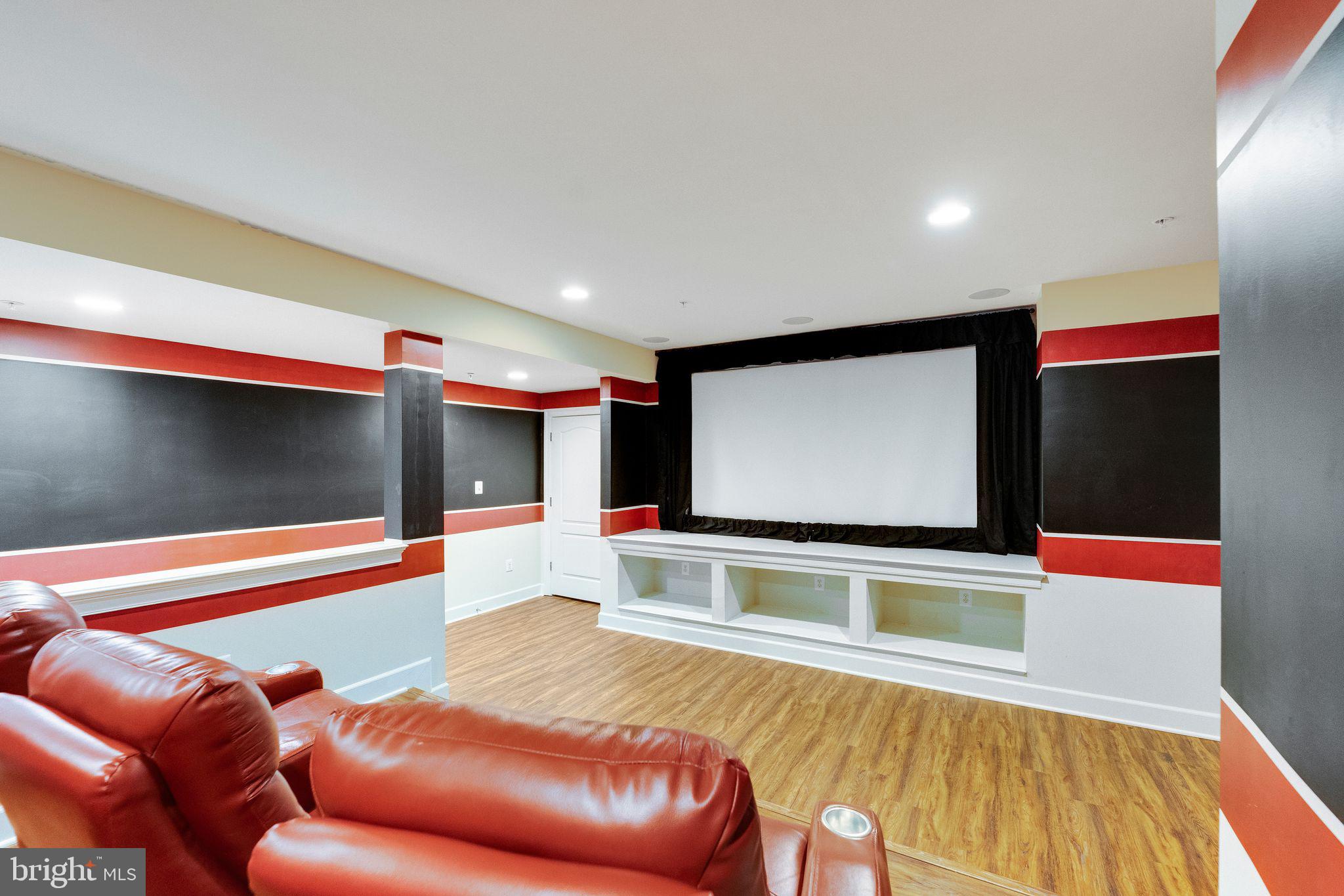 ASHLEIGH - Residential