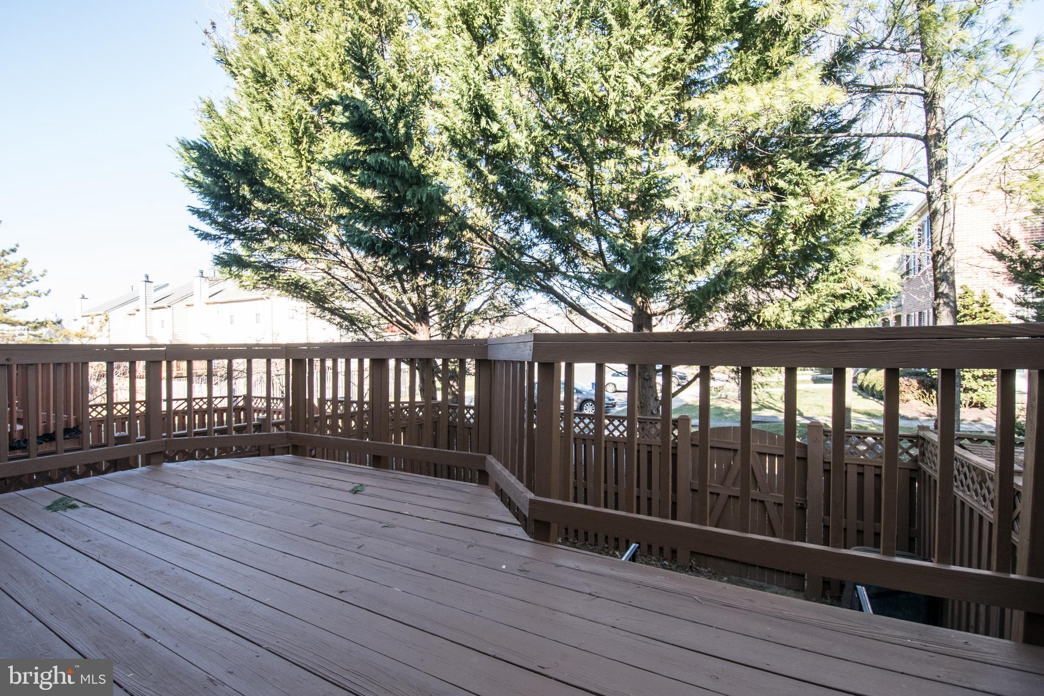 MANCHESTER LAKES - Residential