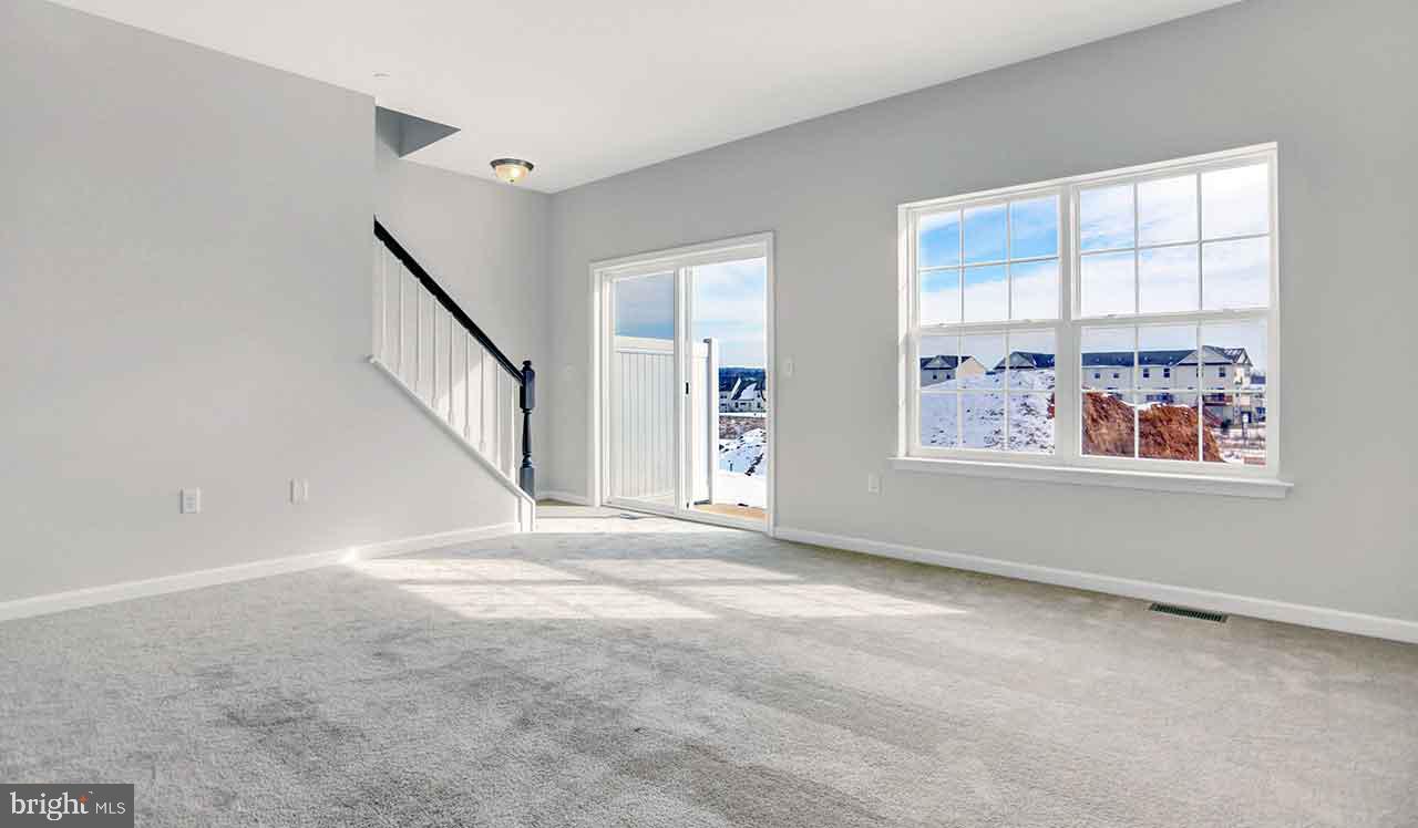 HANBURY COURT - Residential