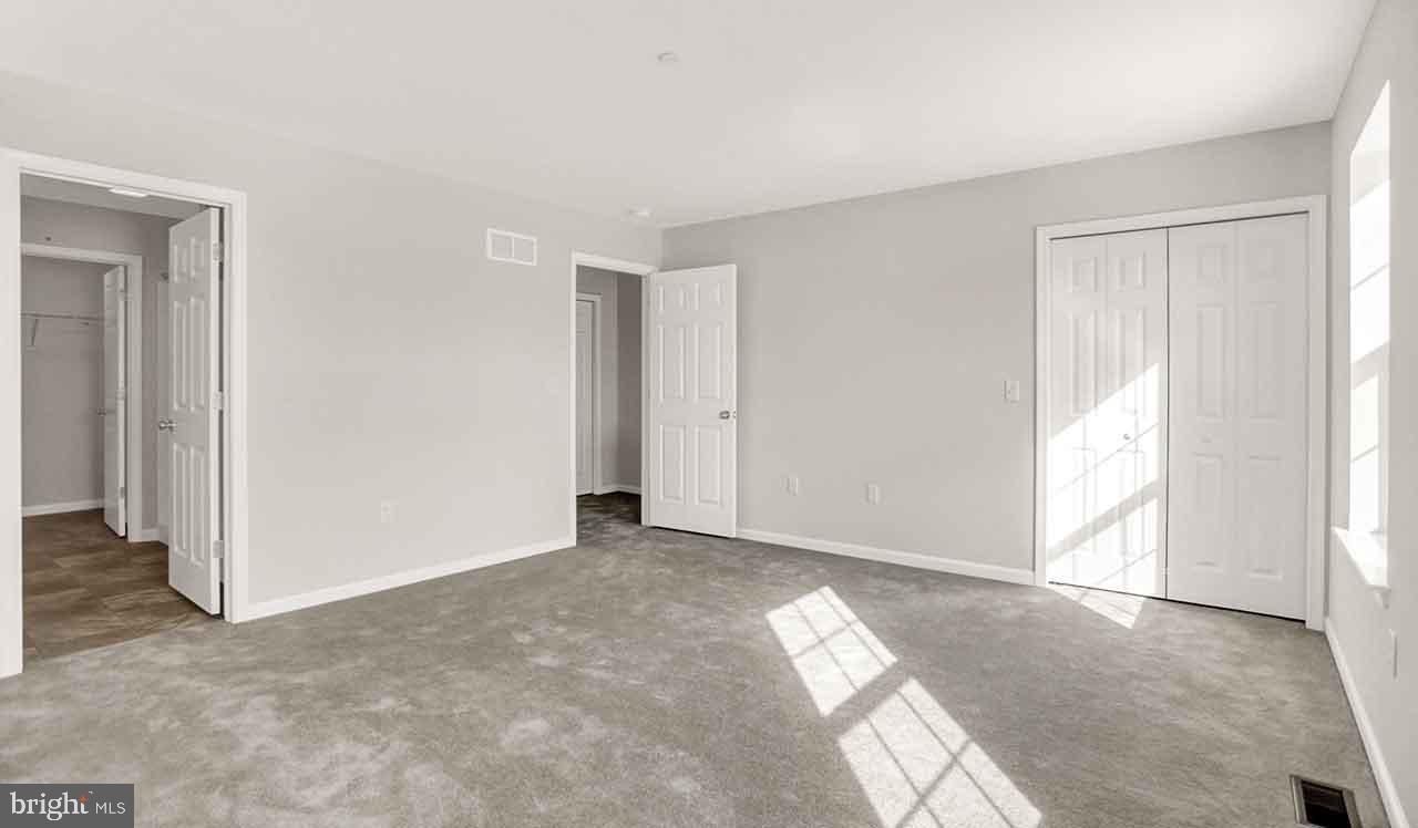 HANBURY COURT - Residential