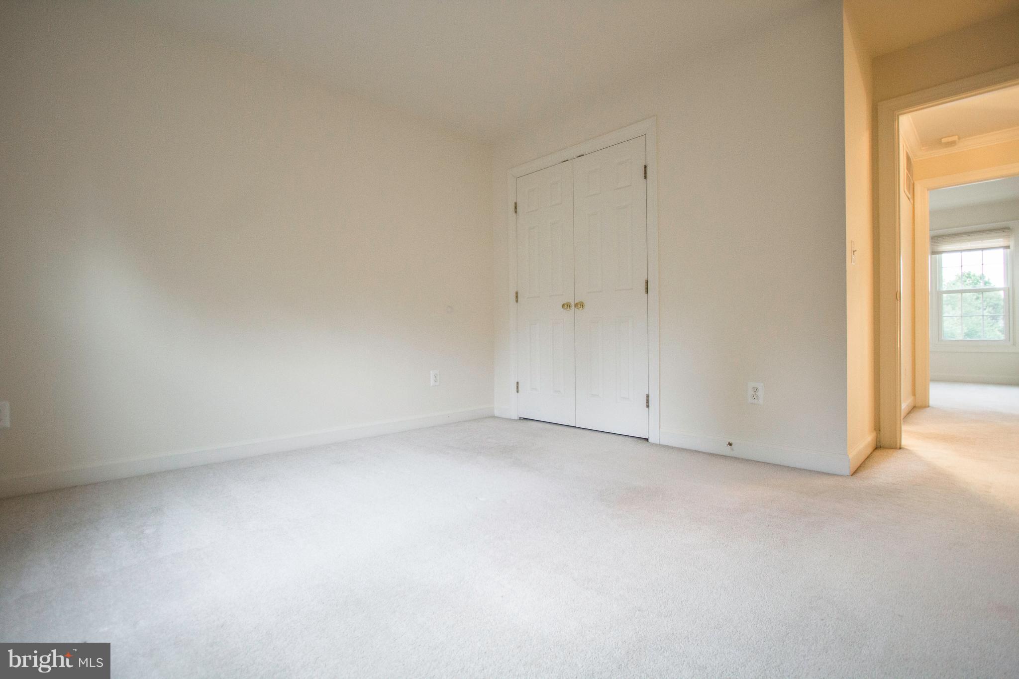 FOX MEADOW - Residential