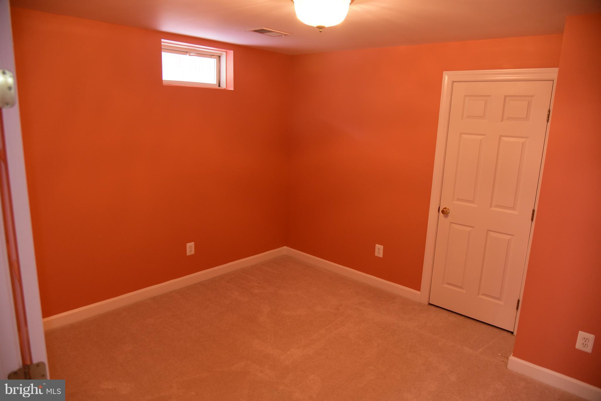 FOX MEADOW - Residential