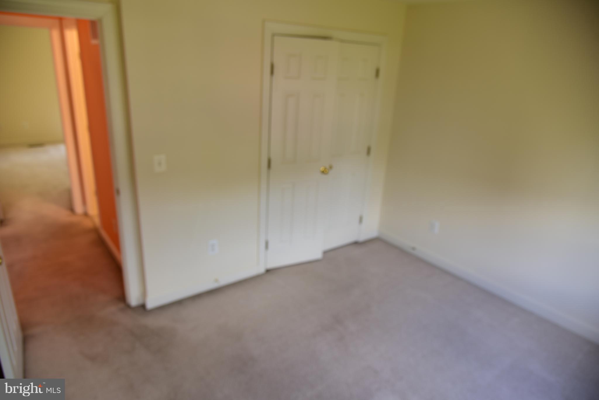 FOX MEADOW - Residential