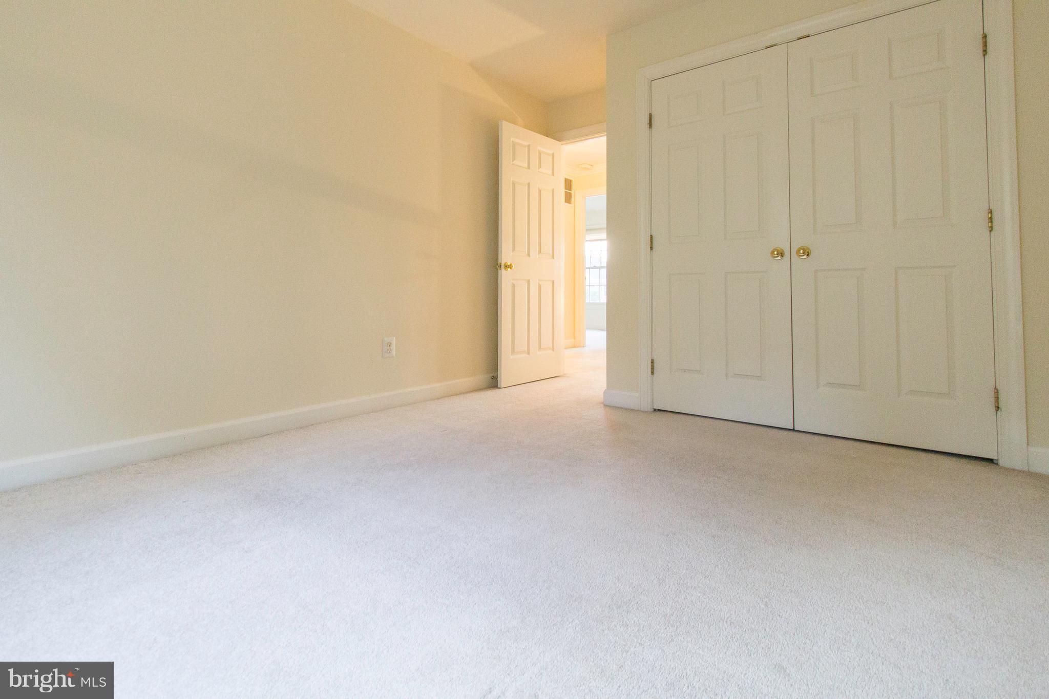 FOX MEADOW - Residential