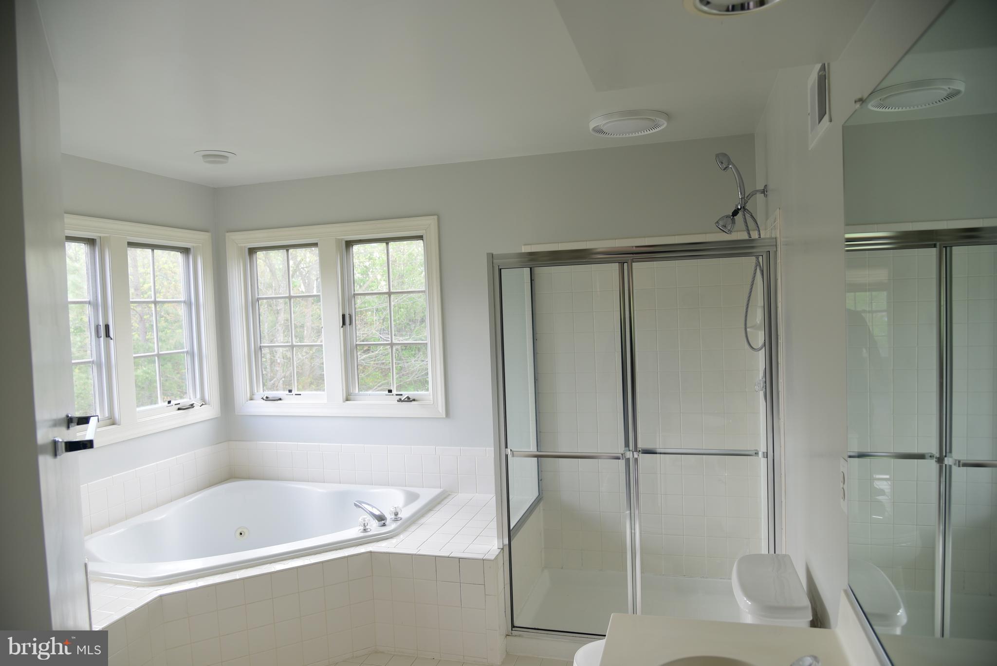 FOX MEADOW - Residential