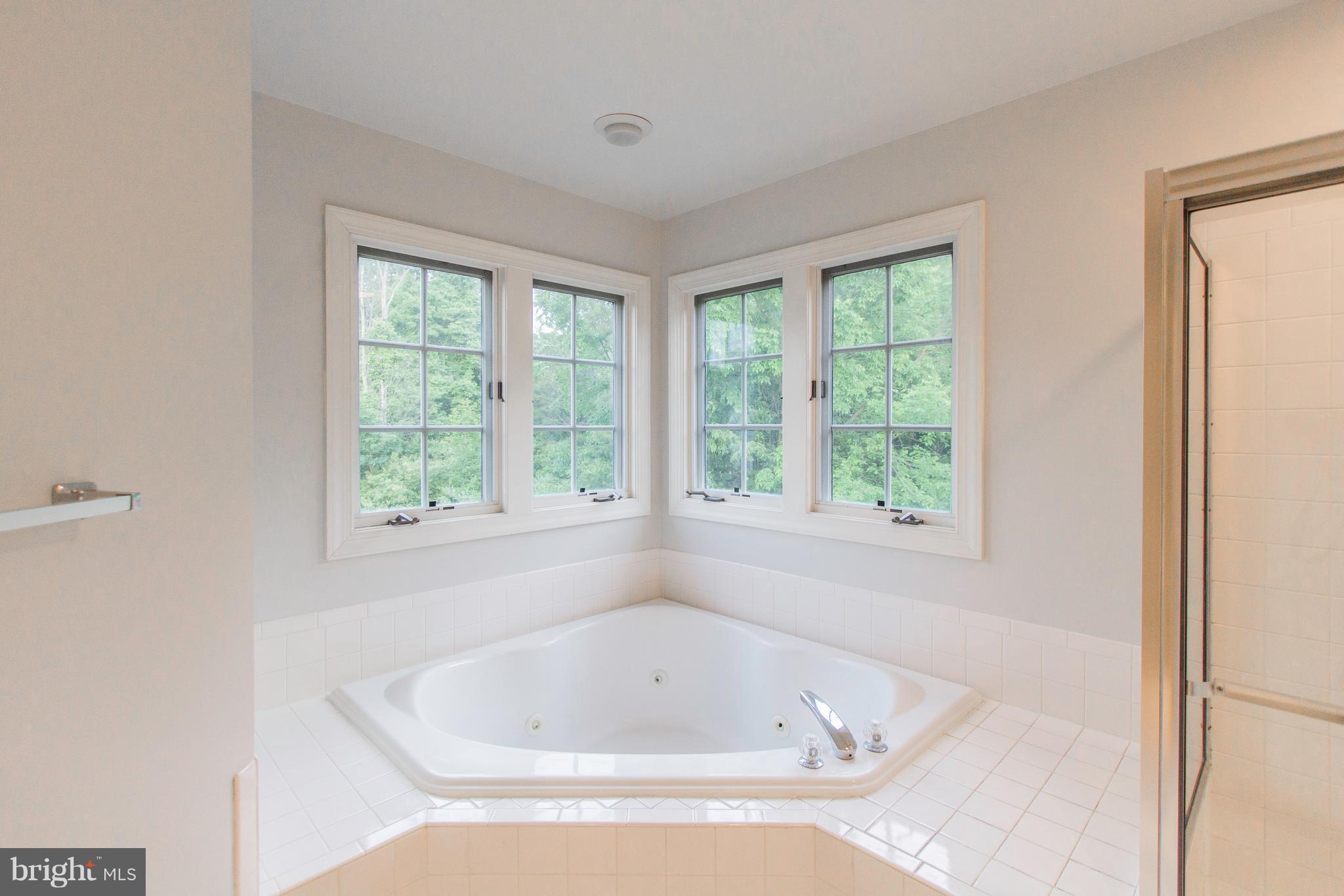 FOX MEADOW - Residential