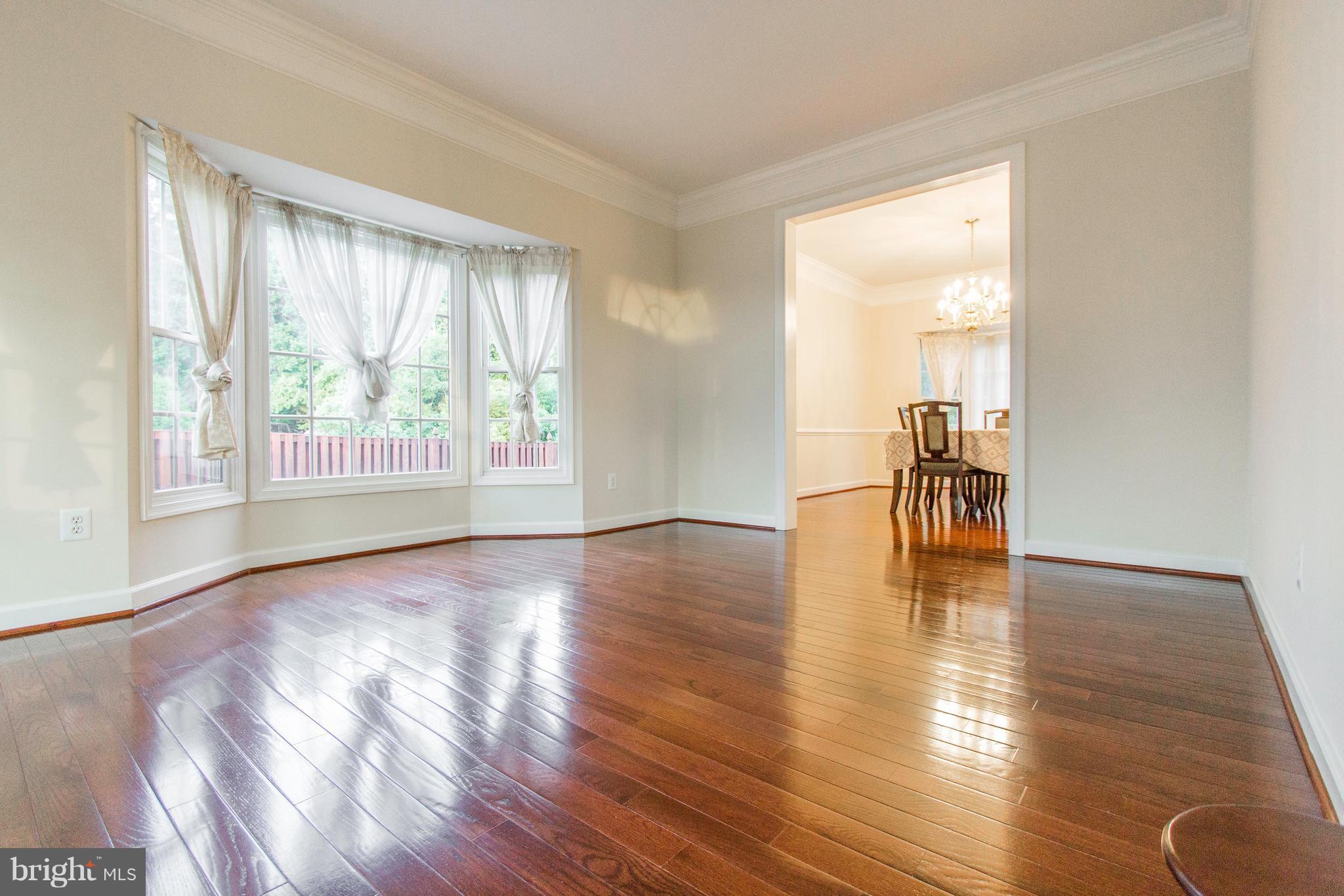 FOX MEADOW - Residential