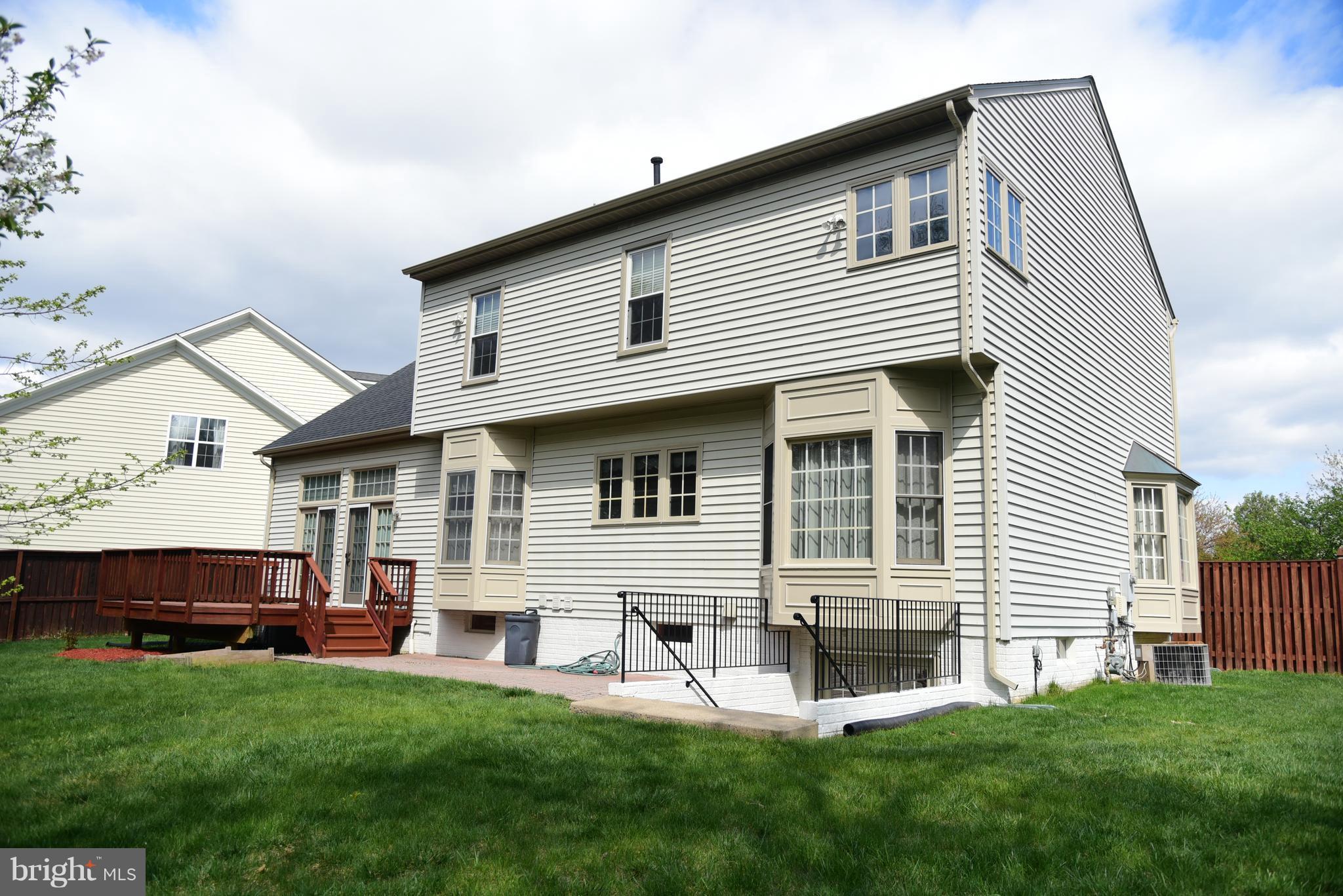 FOX MEADOW - Residential