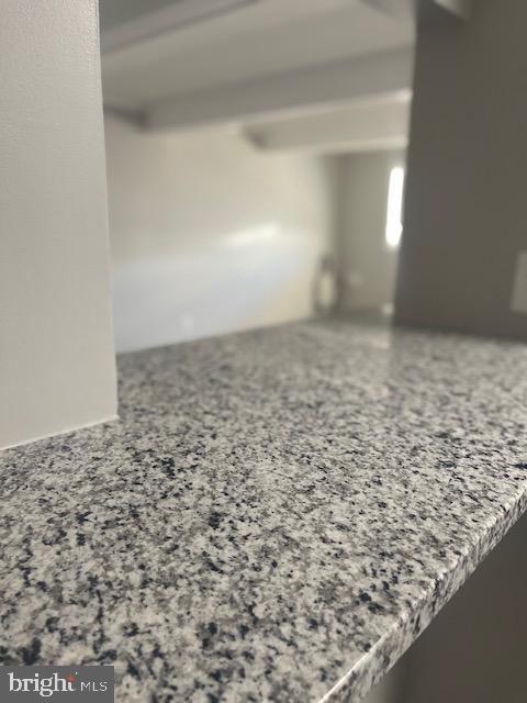 WARREN LODGE - Residential Lease