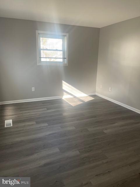 WARREN LODGE - Residential Lease