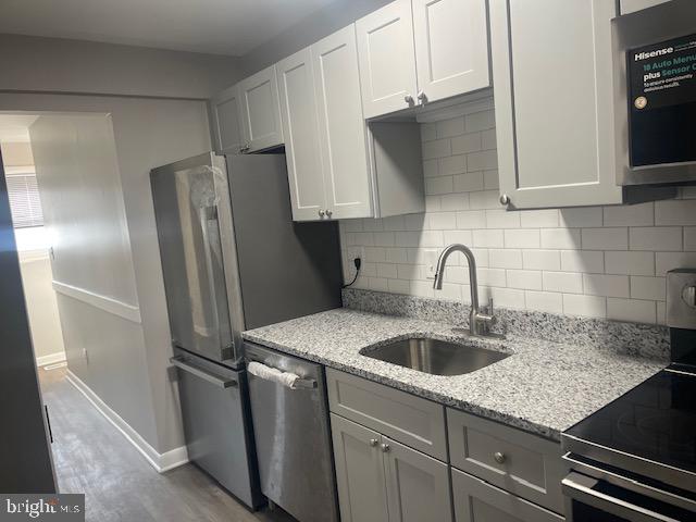 WARREN LODGE - Residential Lease