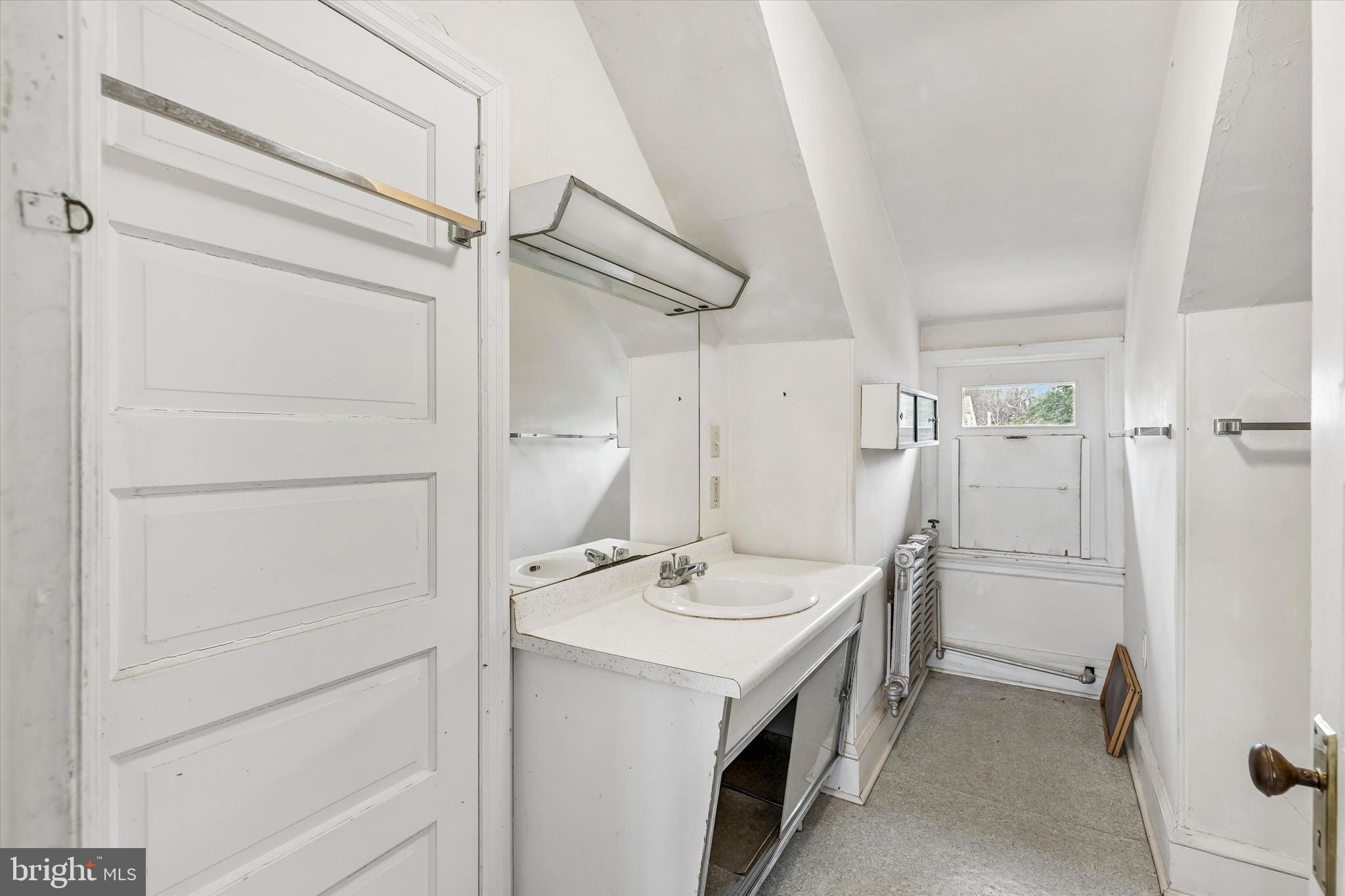 WYNNEWOOD - Residential