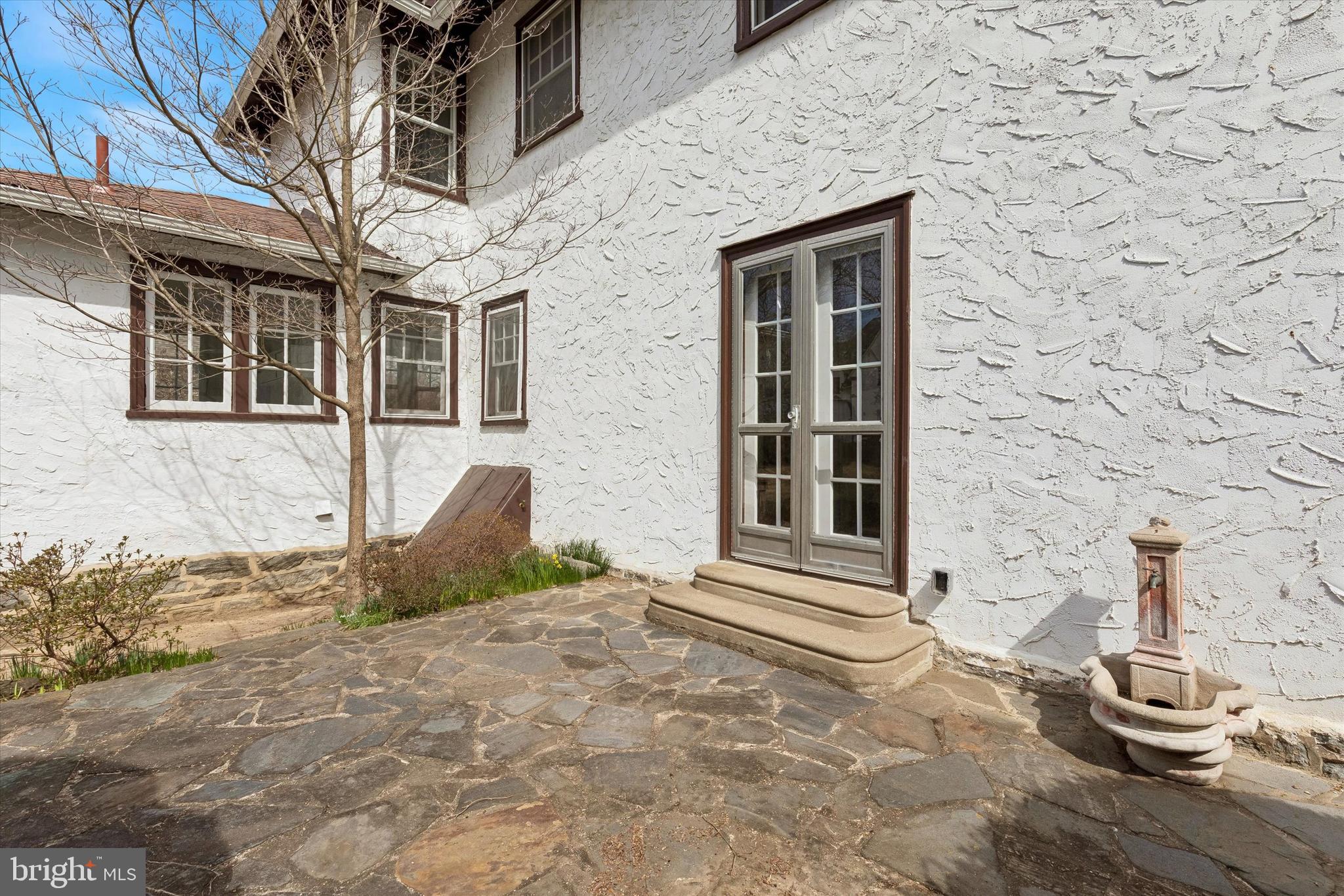 WYNNEWOOD - Residential