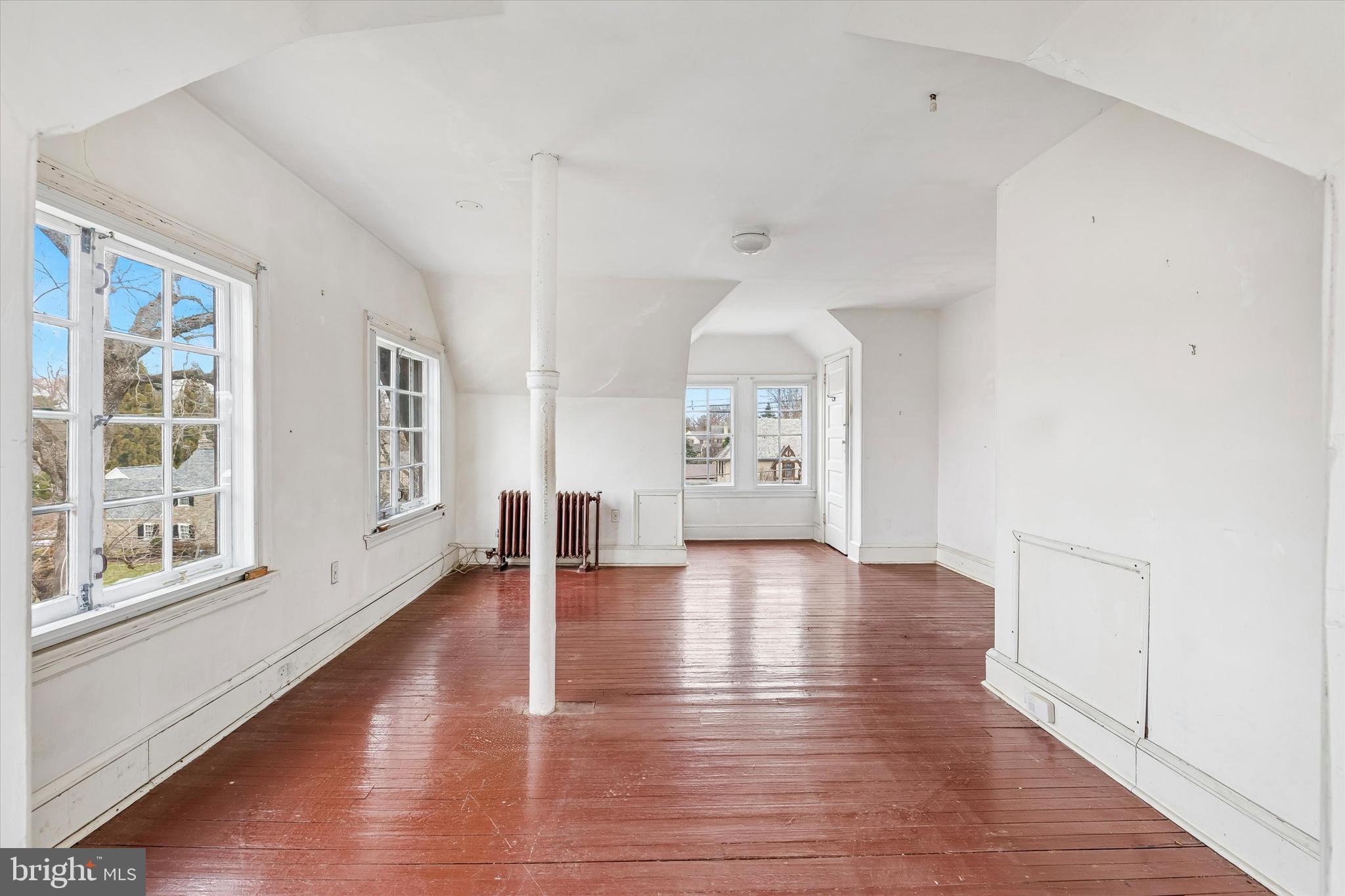 WYNNEWOOD - Residential