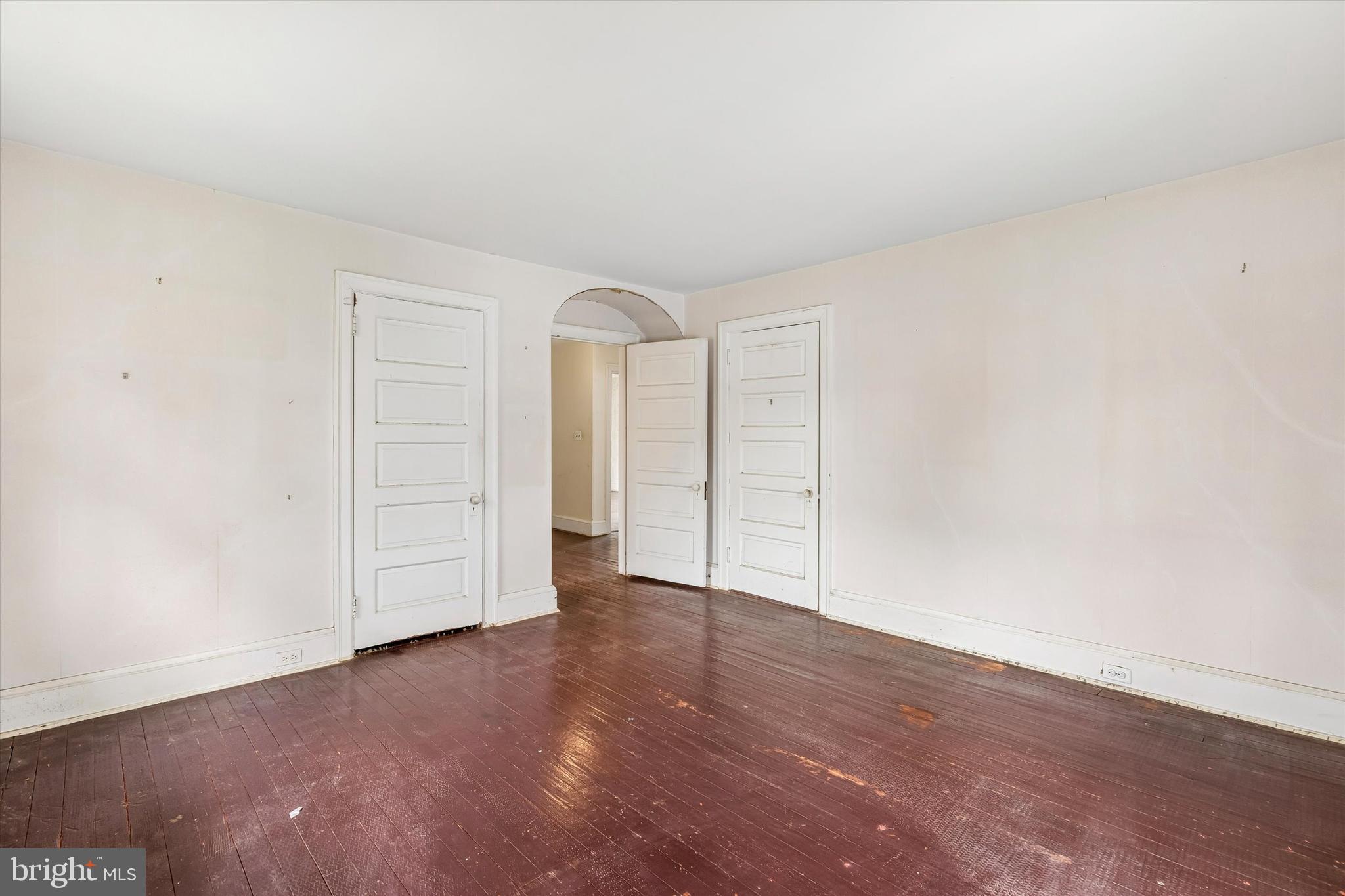 WYNNEWOOD - Residential