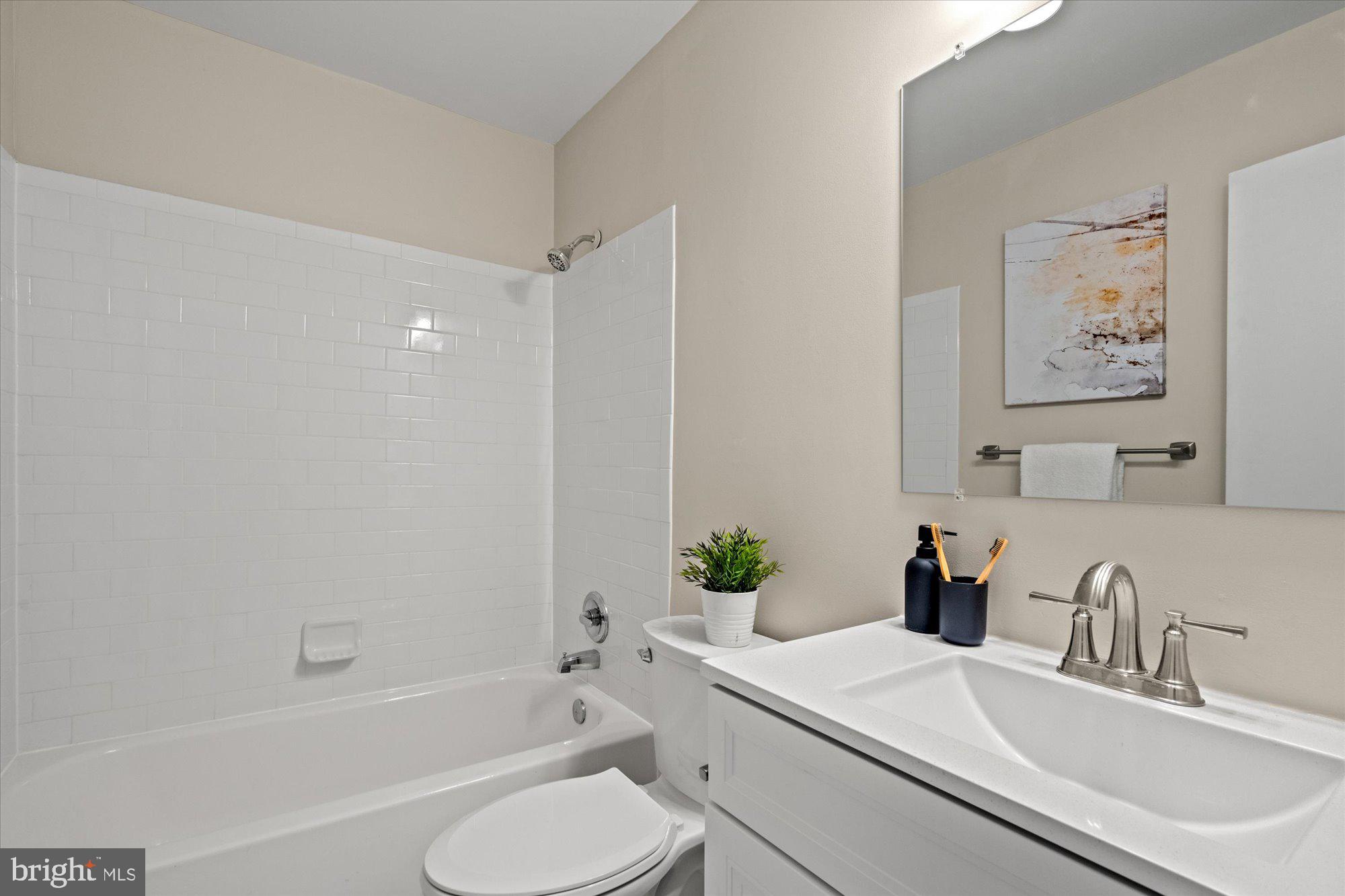 TWINBROOK - Residential Lease