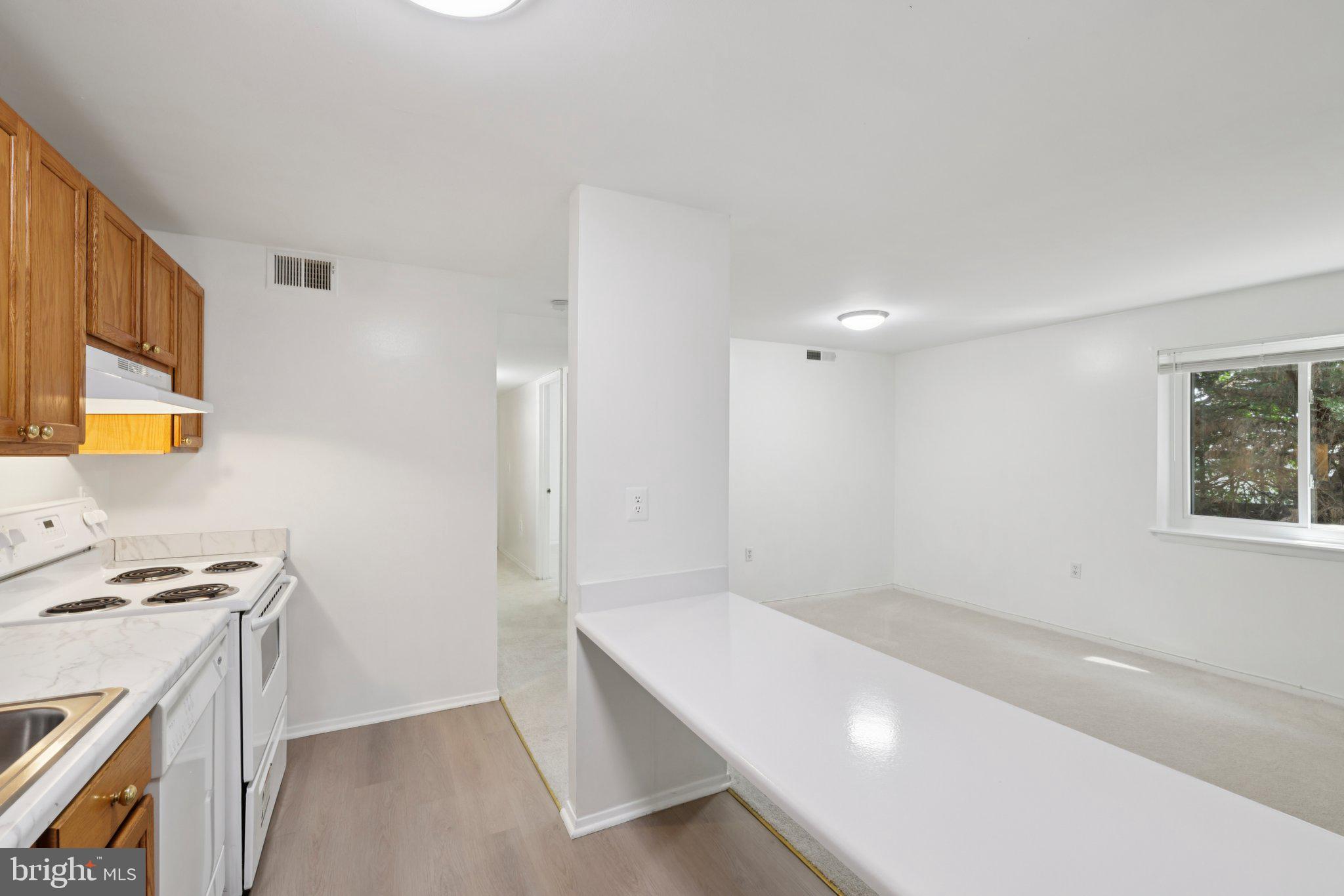 GREENFIELD COMMONS - Residential