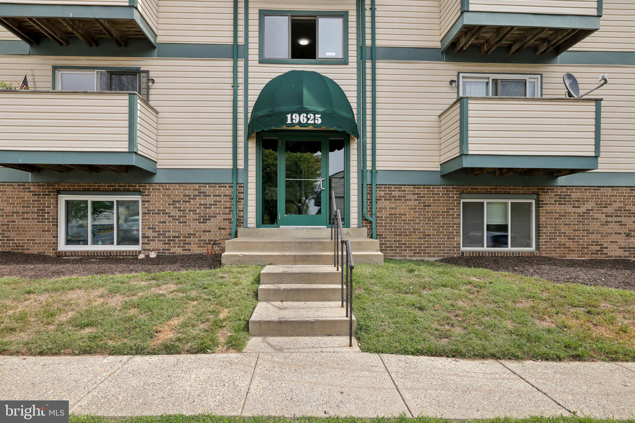 GREENFIELD COMMONS - Residential