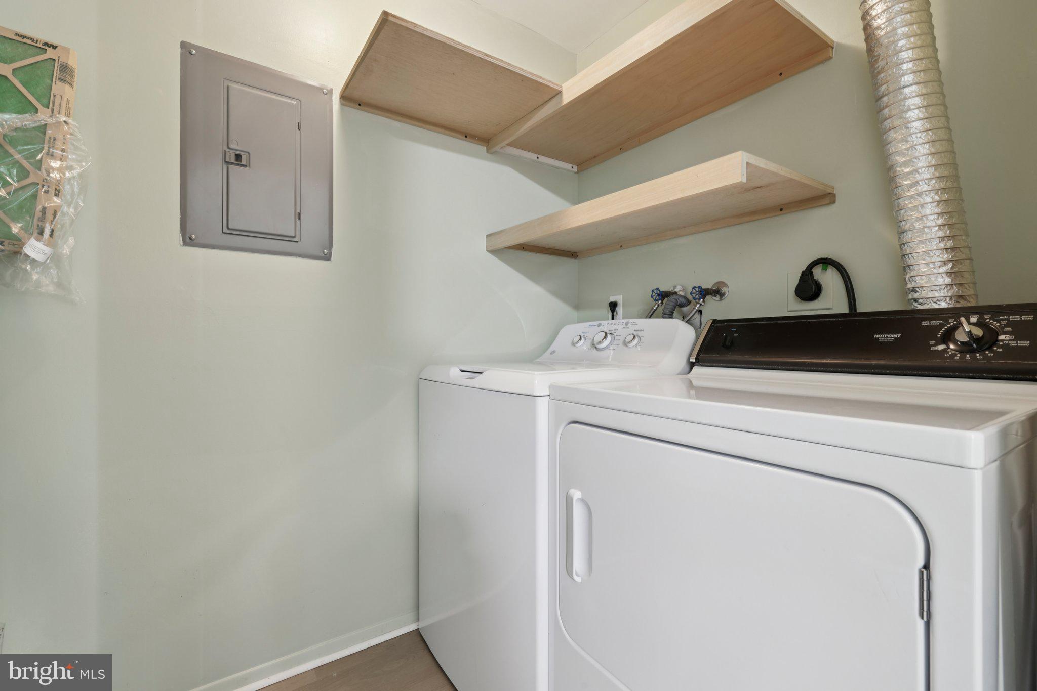 GREENFIELD COMMONS - Residential