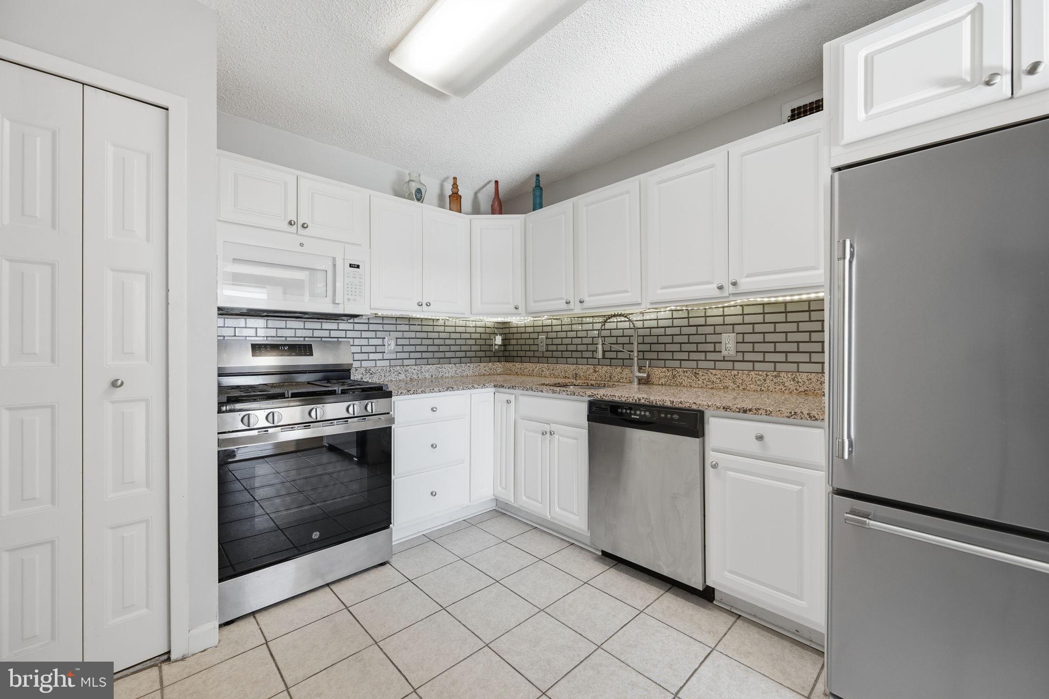 BETHESDA OUTSIDE - Residential