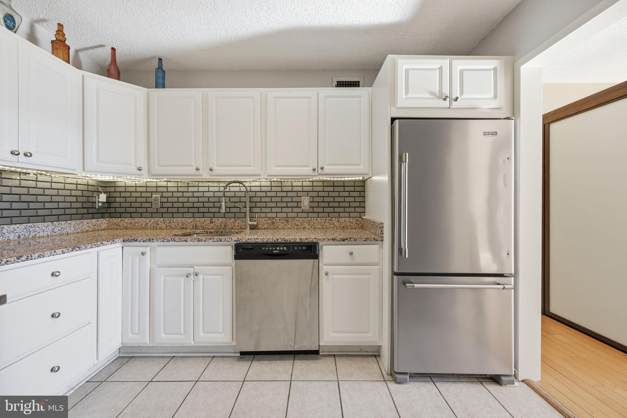 BETHESDA OUTSIDE - Residential