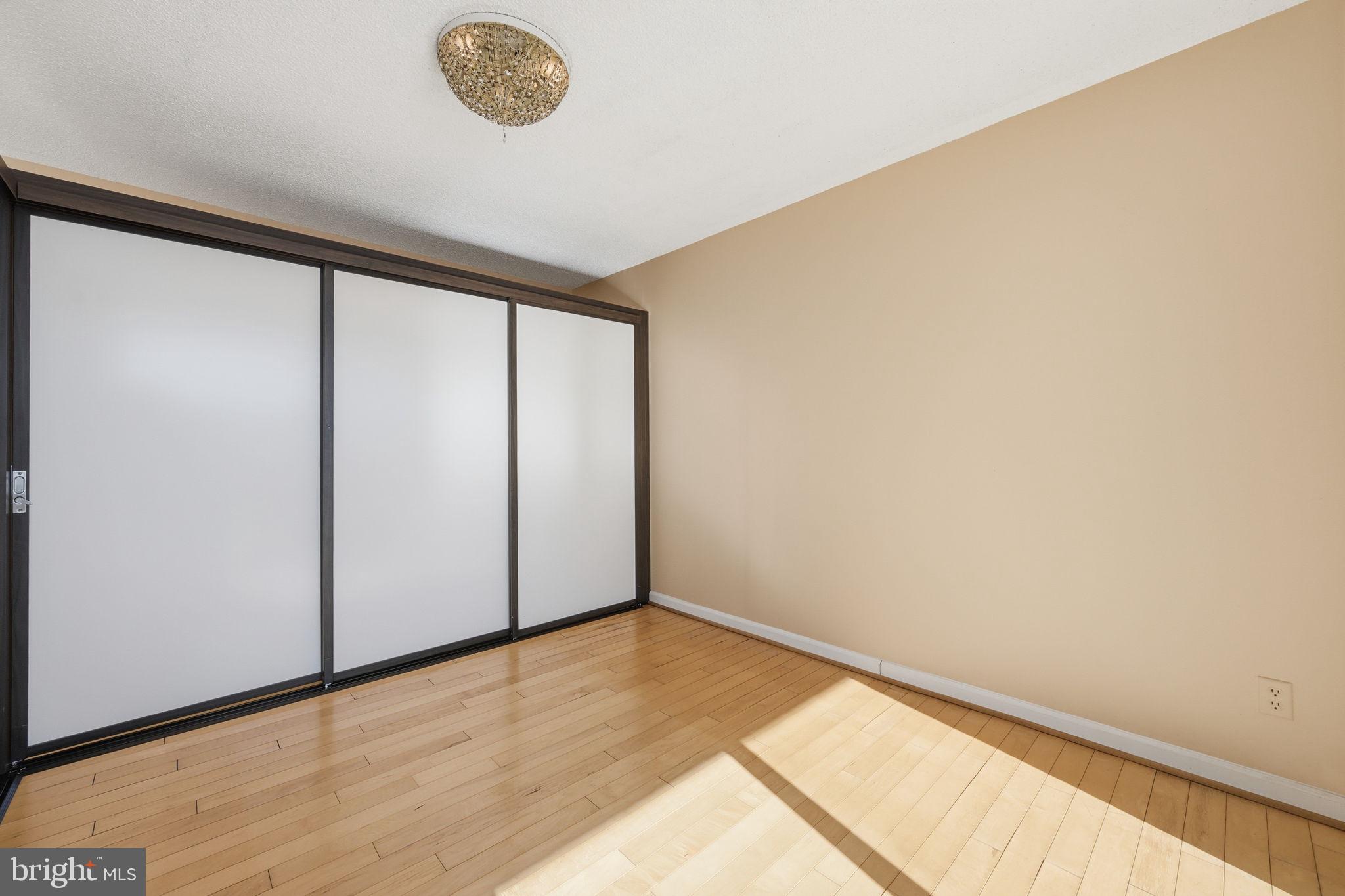 BETHESDA OUTSIDE - Residential