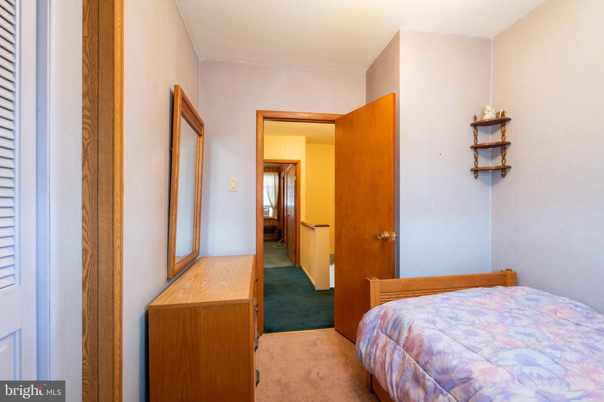 ELMWOOD PARK - Residential