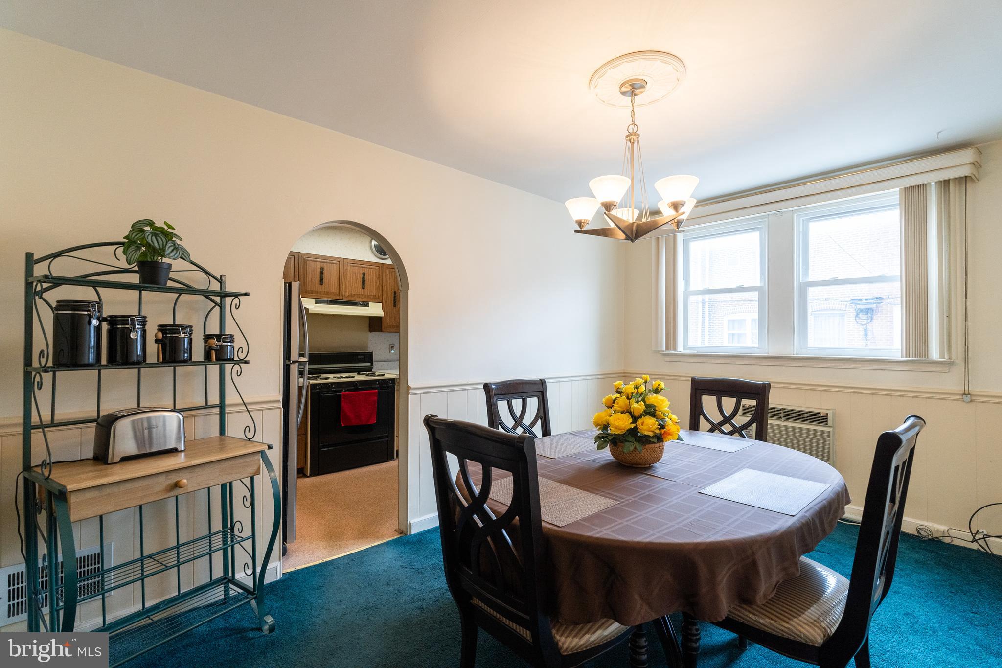 ELMWOOD PARK - Residential