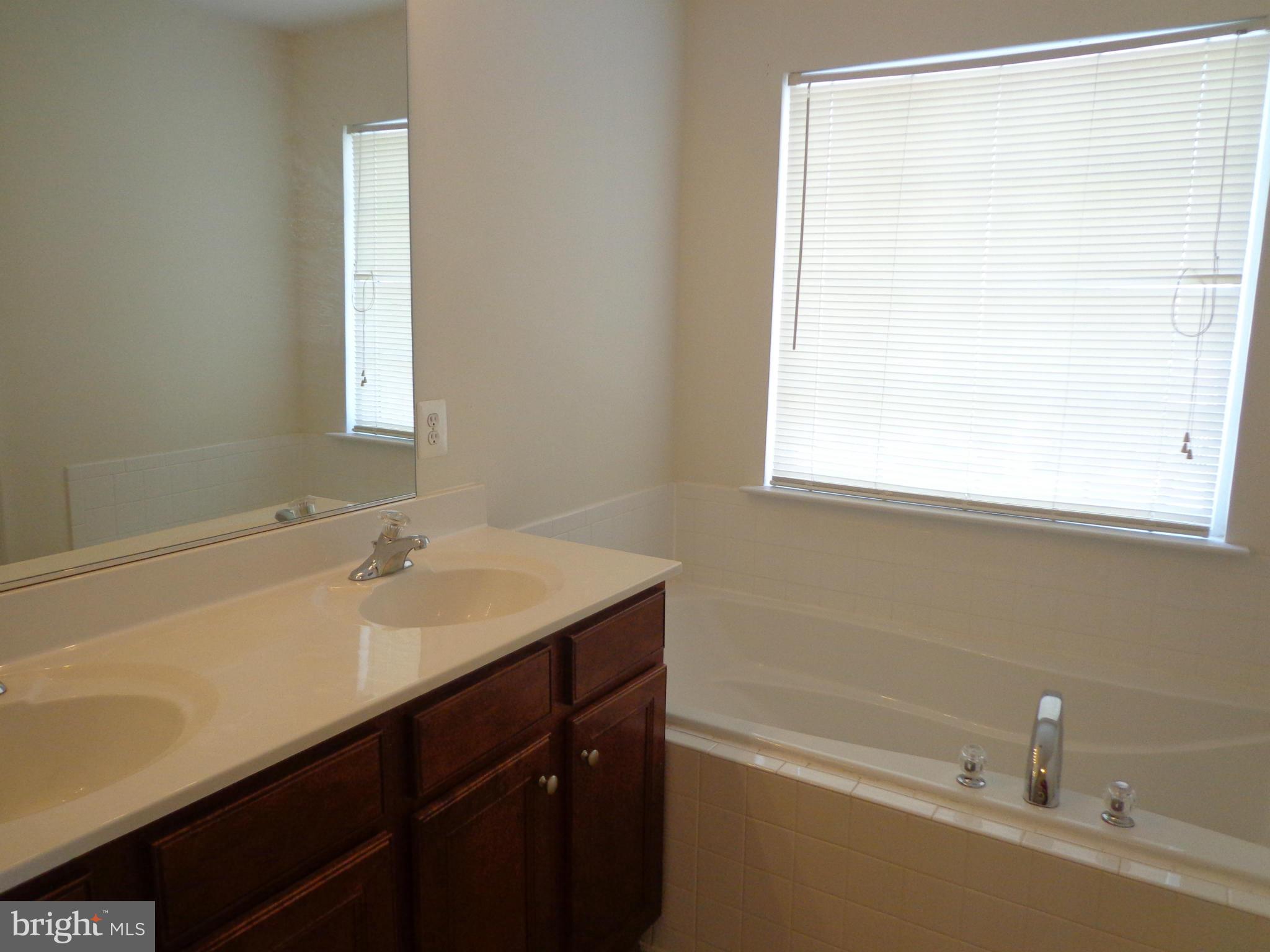 LAKEVIEW OF CULPEPER - Residential Lease