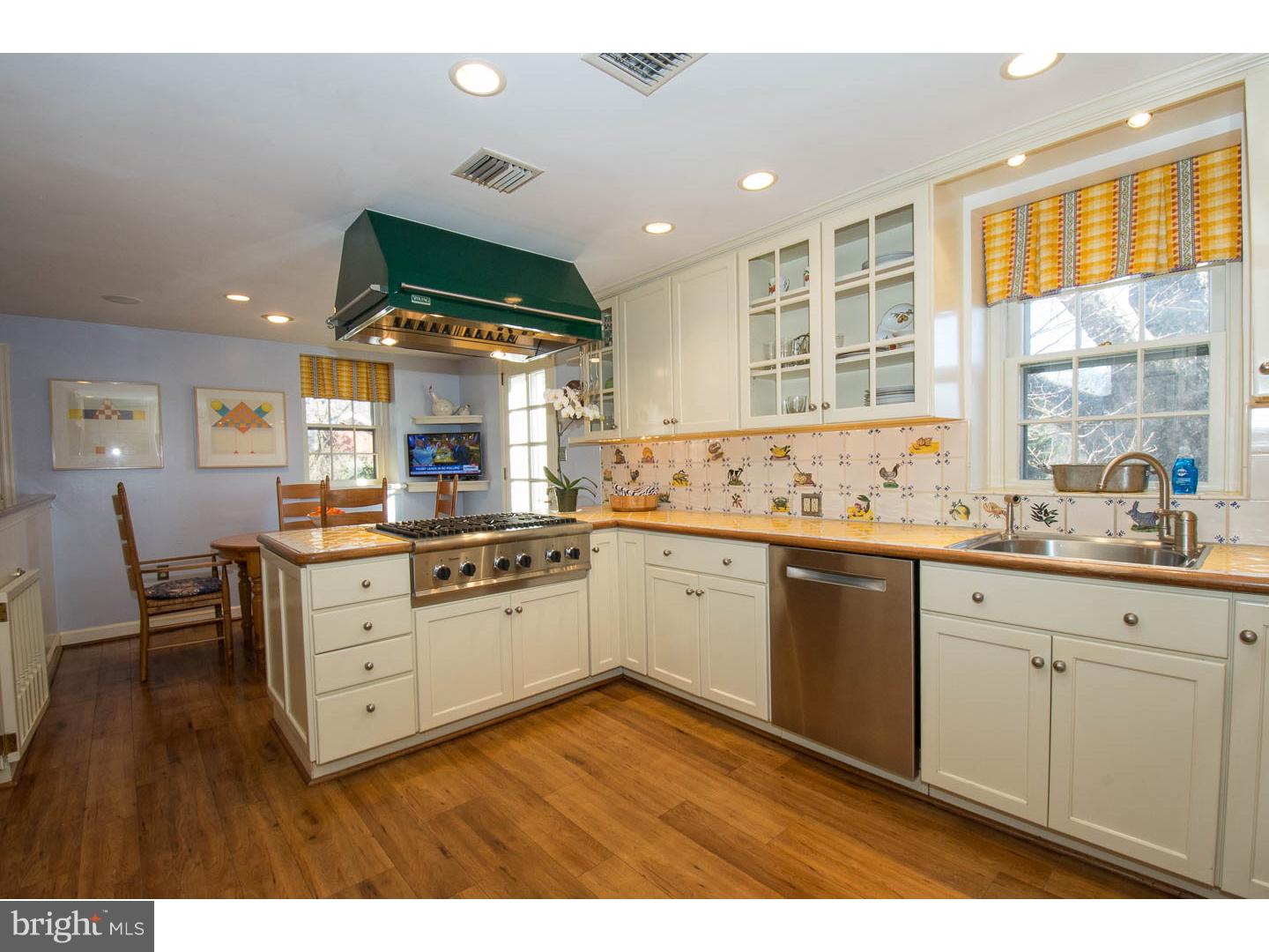 GLADWYNE - Residential