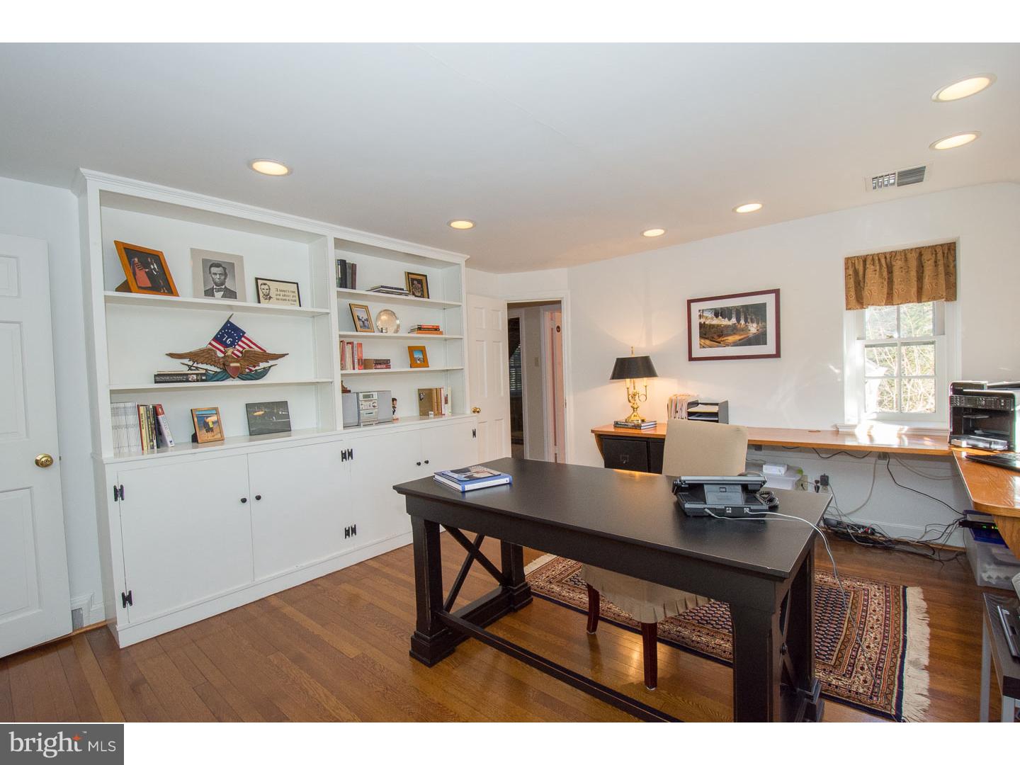 GLADWYNE - Residential