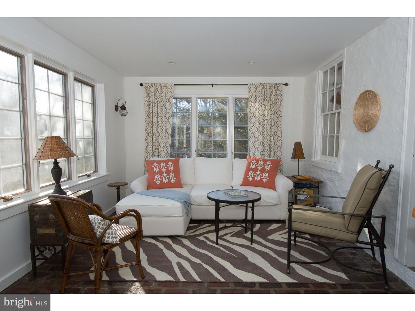 GLADWYNE - Residential