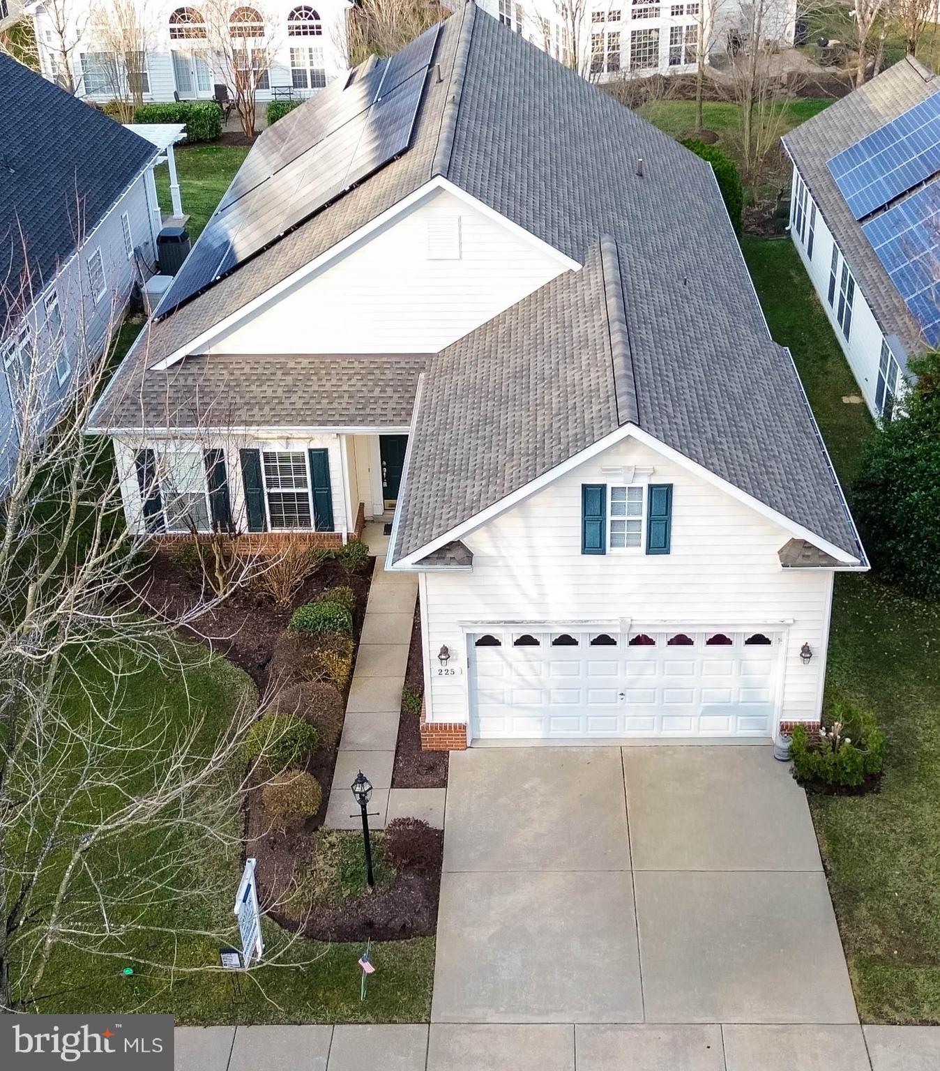 SYMPHONY VILLAGE AT CENTREVILLE - Residential