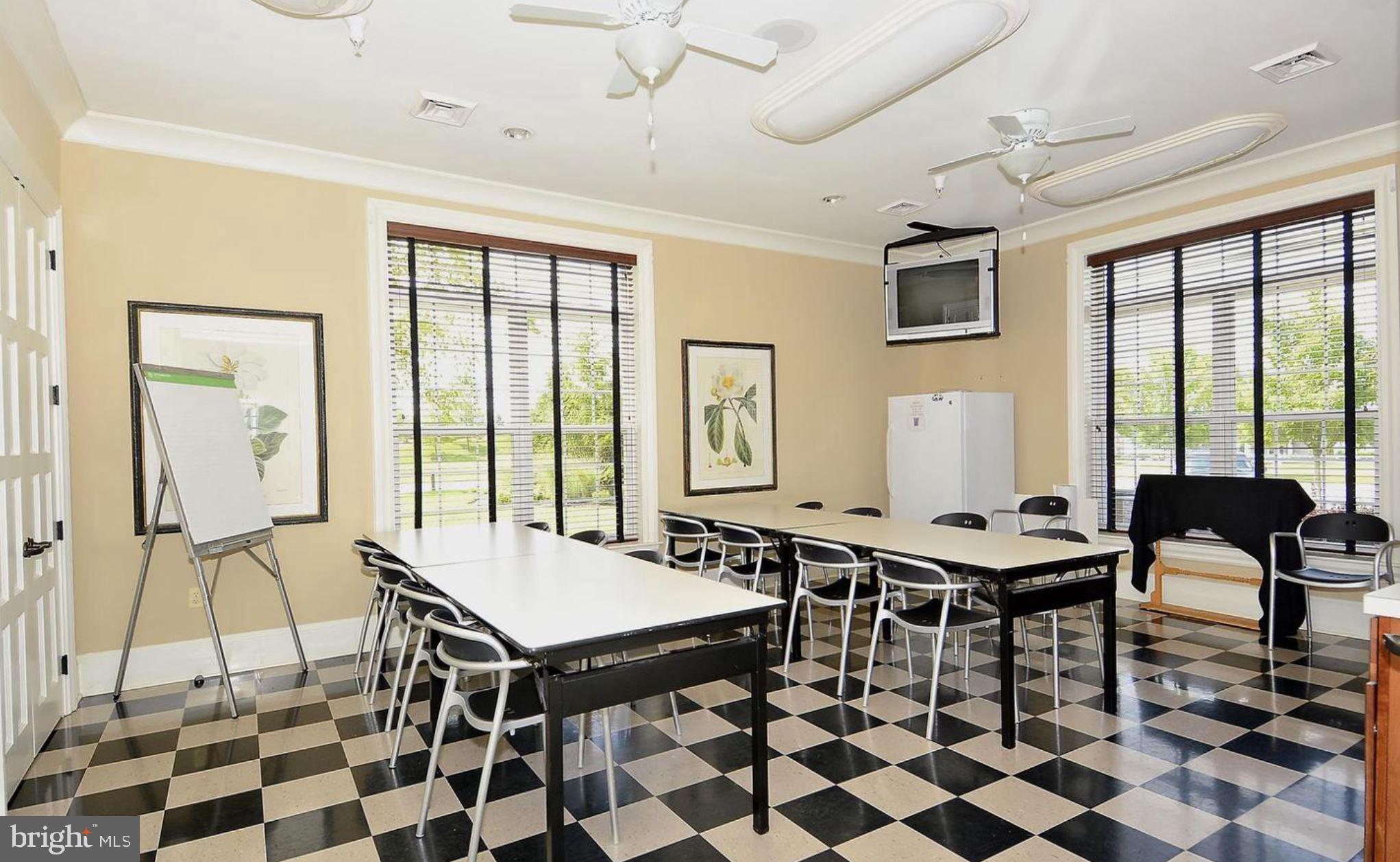 SYMPHONY VILLAGE AT CENTREVILLE - Residential