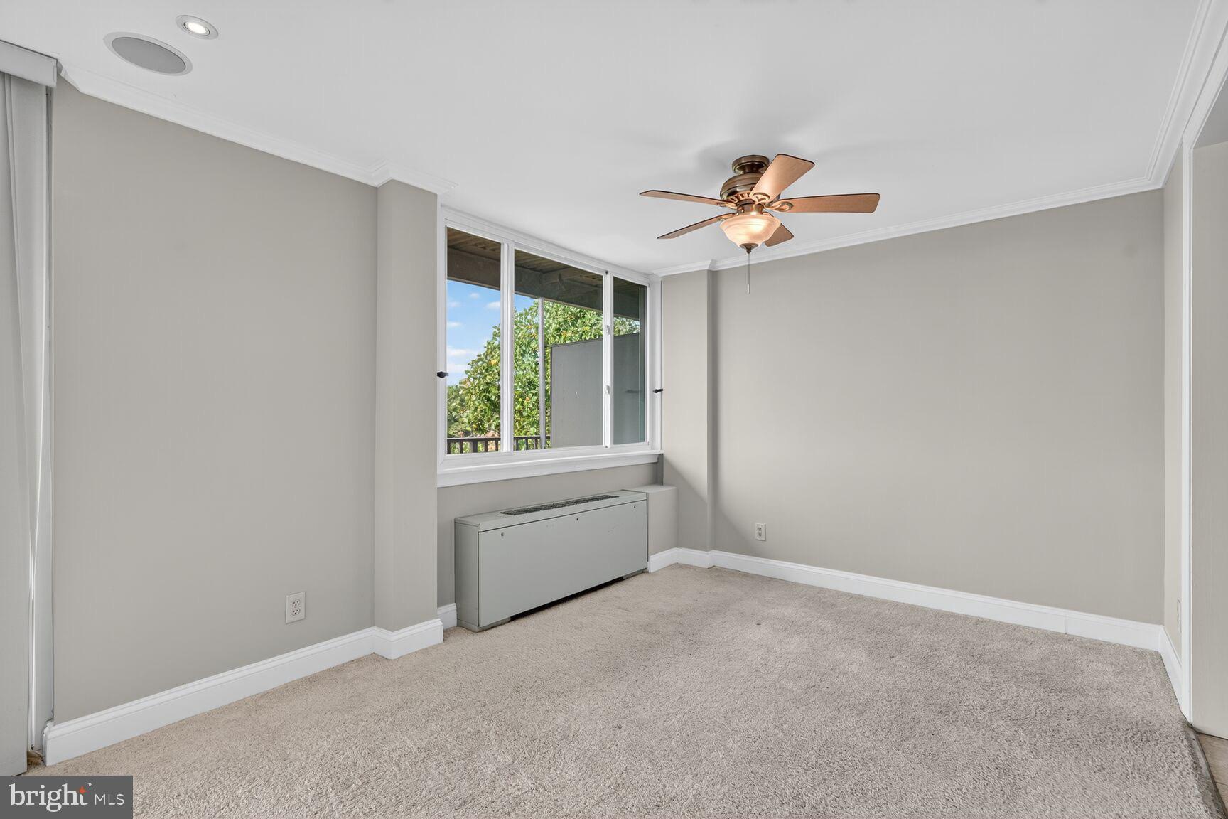 YORKTOWN CONDOMINIUM - Residential